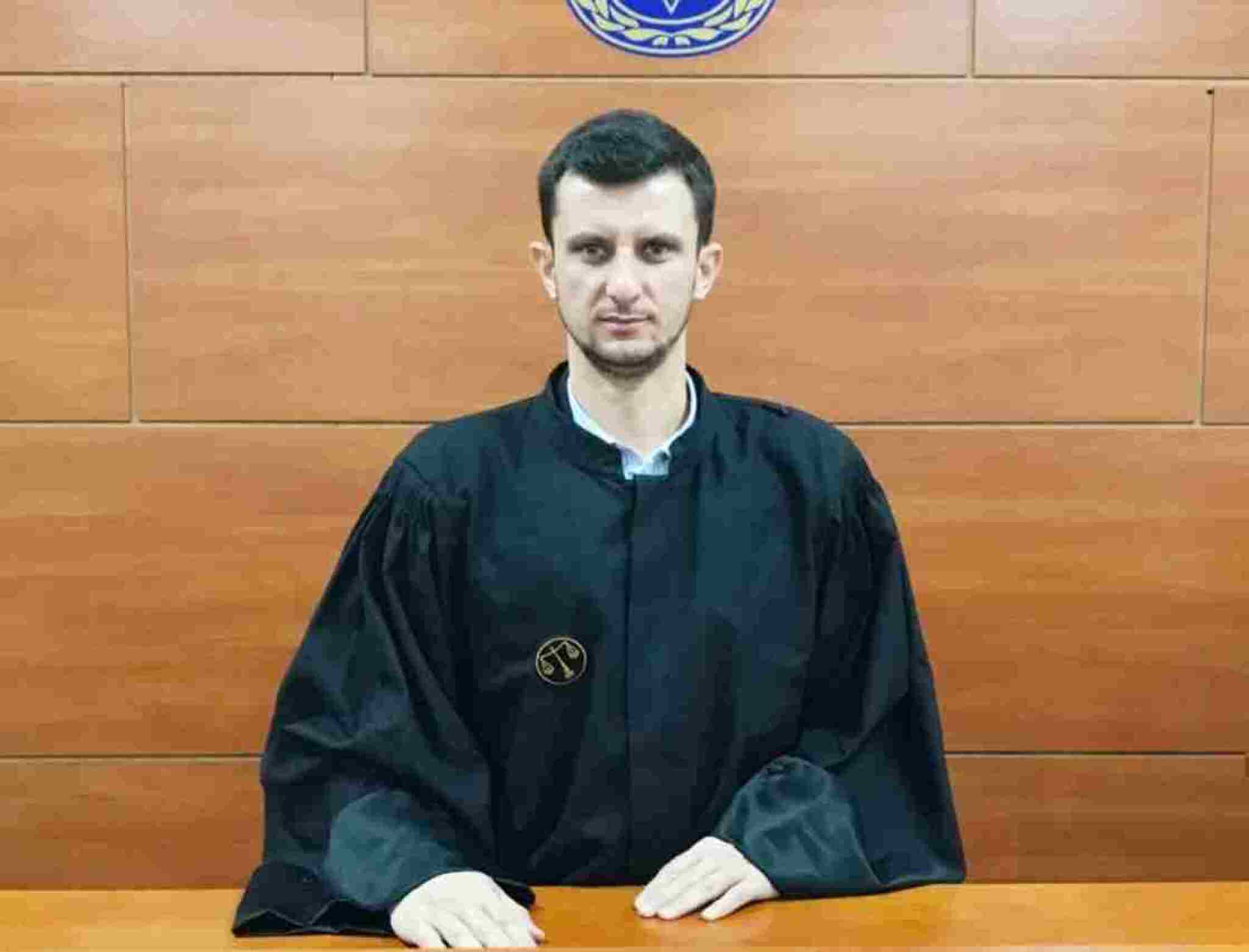 72c09a4a-9fdf-45c9-bdc4-d933d837d8cd