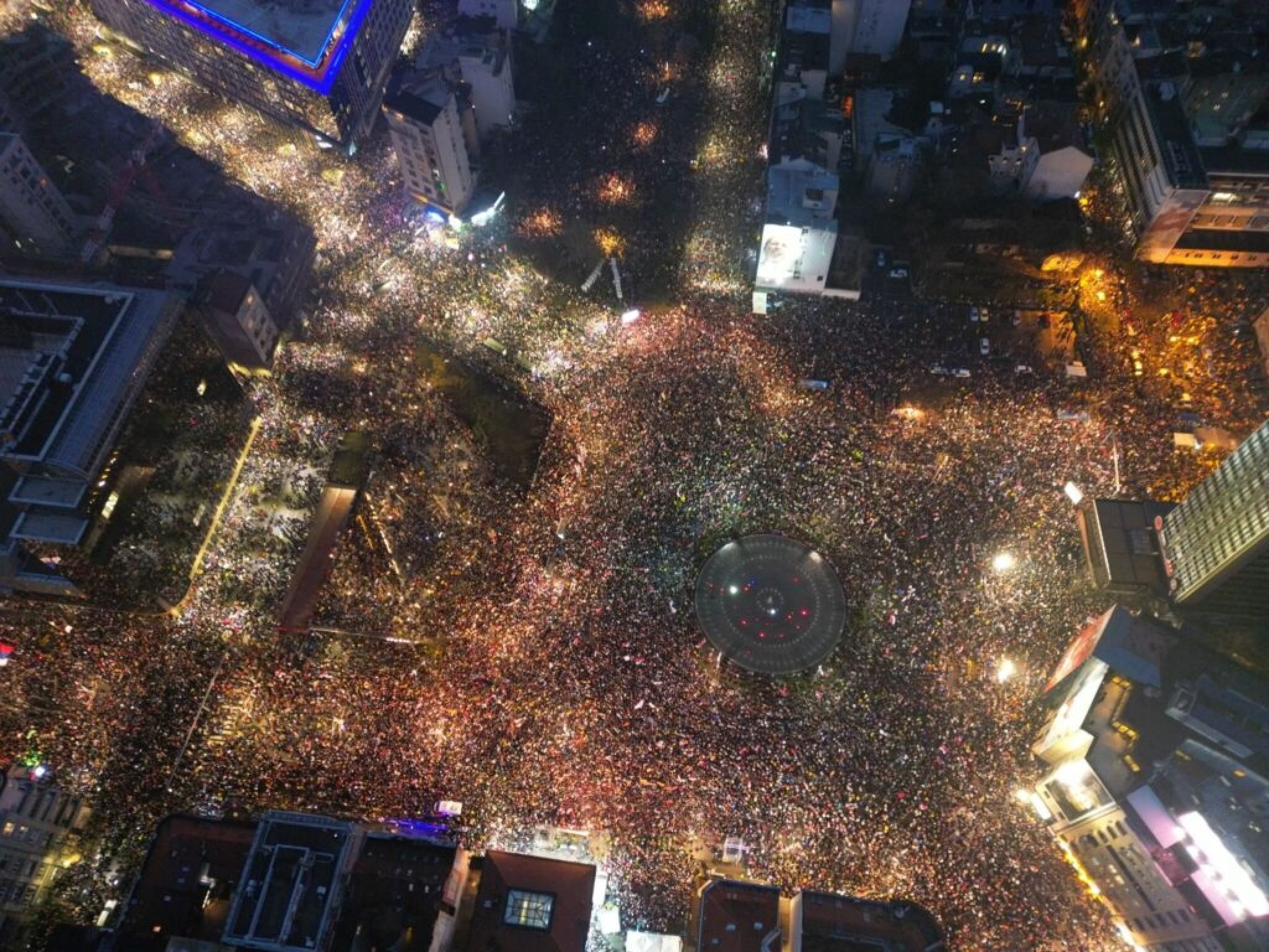 1742061000-1000054848-1024x768-1