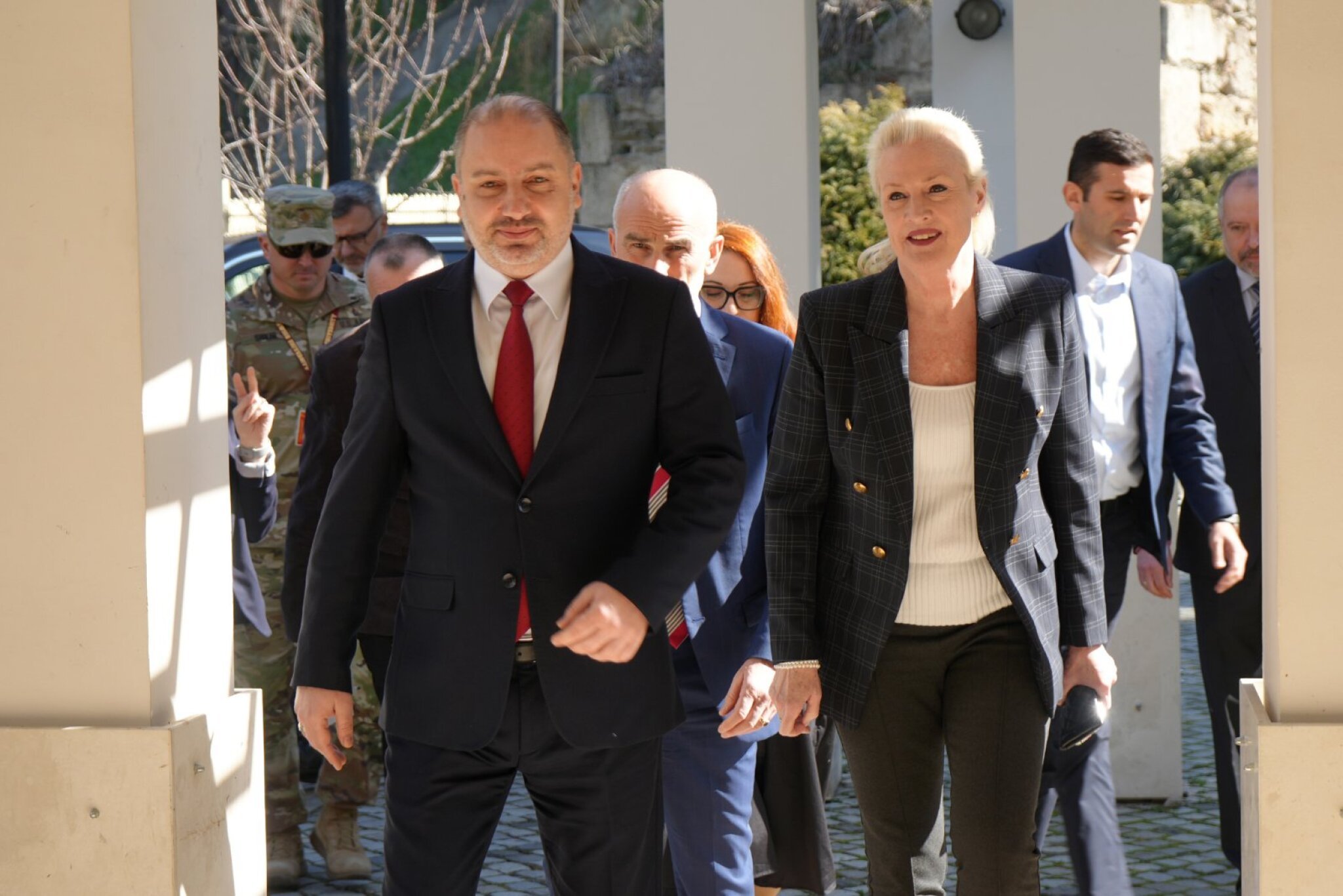 IMG-dd913af9e994762e5c001780c2770d81-V