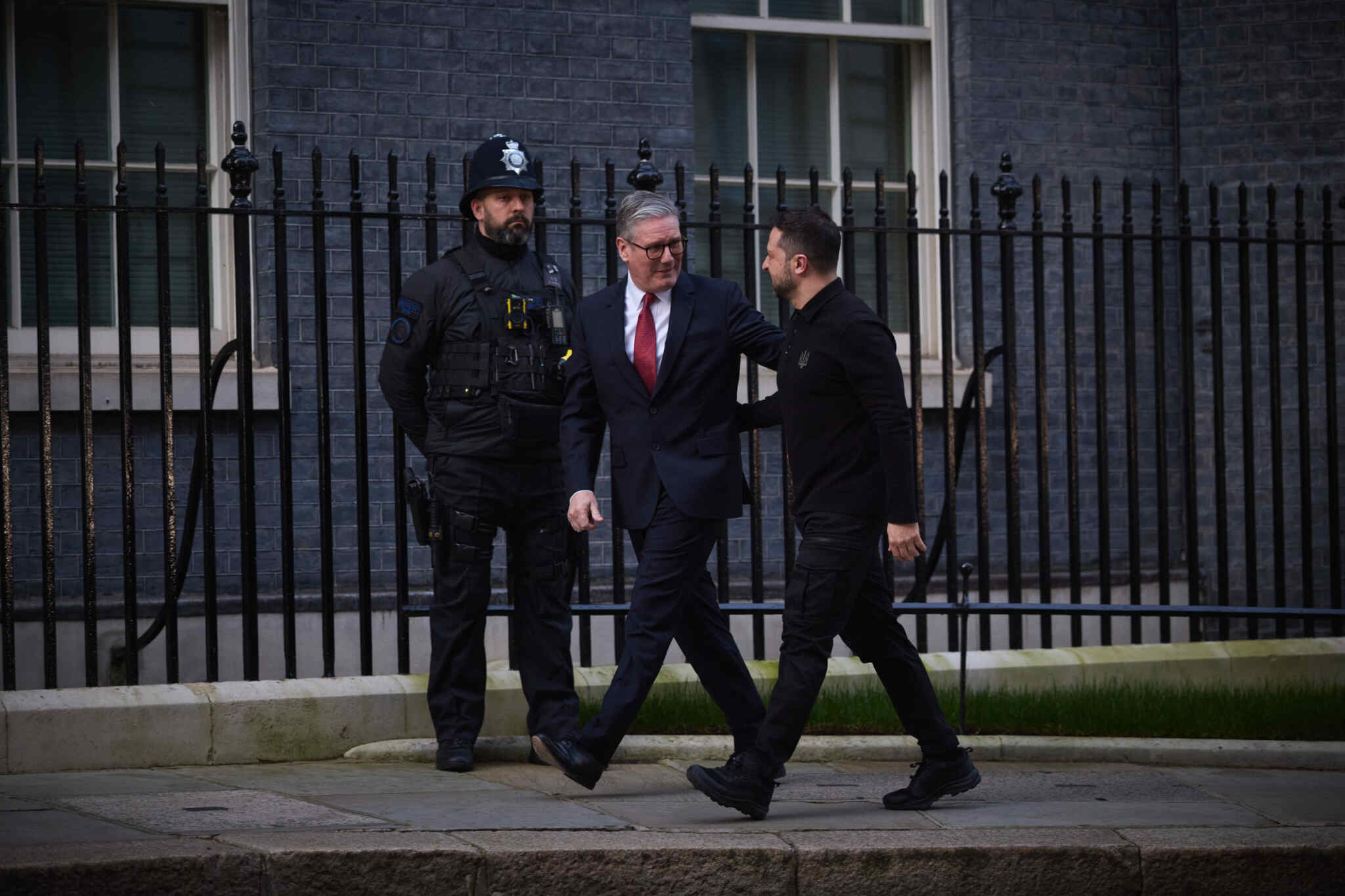 zelenski-britanski-premier