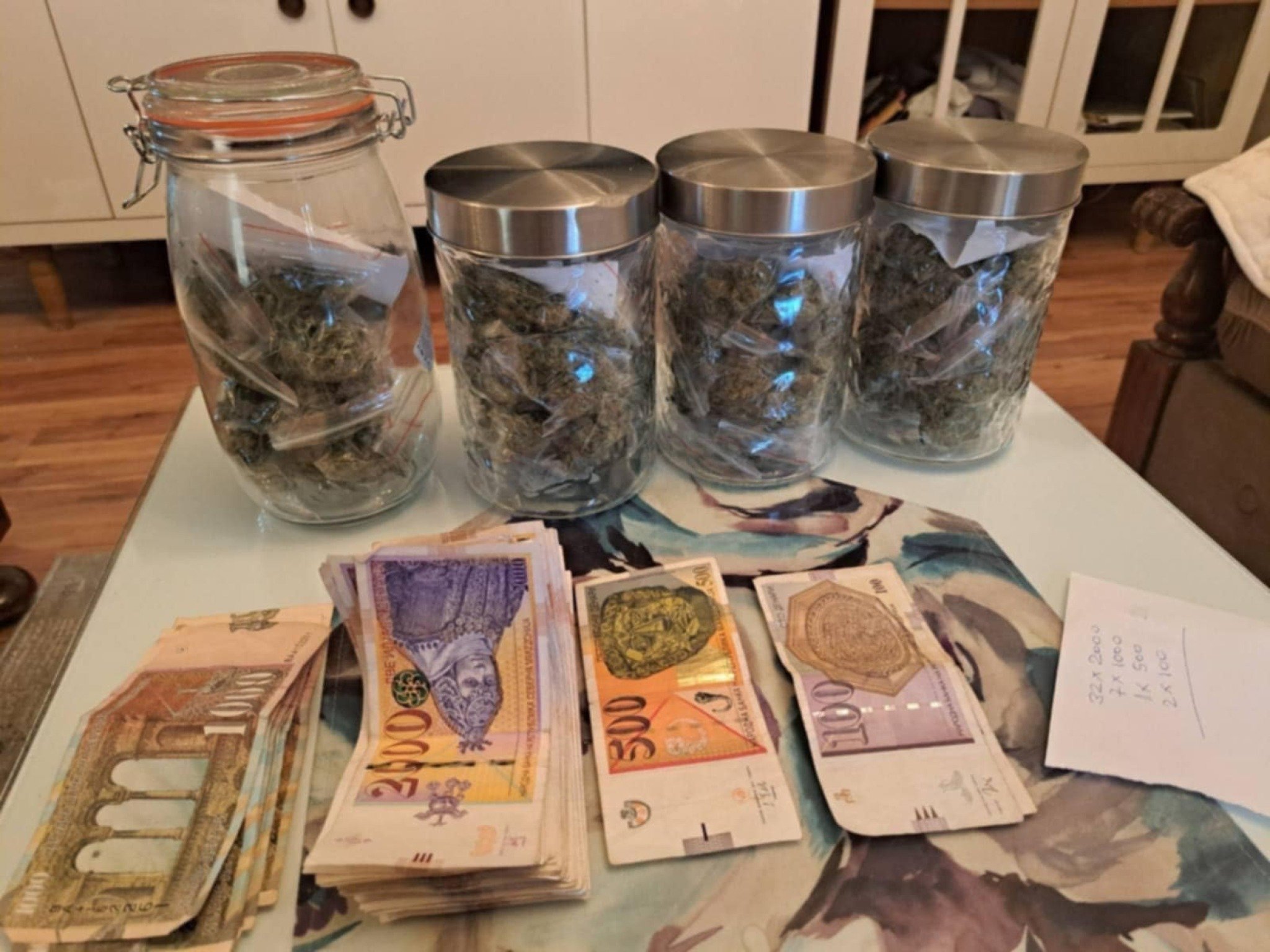 Messenger_creation_AC54AD5D-AE99-4C6E-9B52-C83B0BAF6418