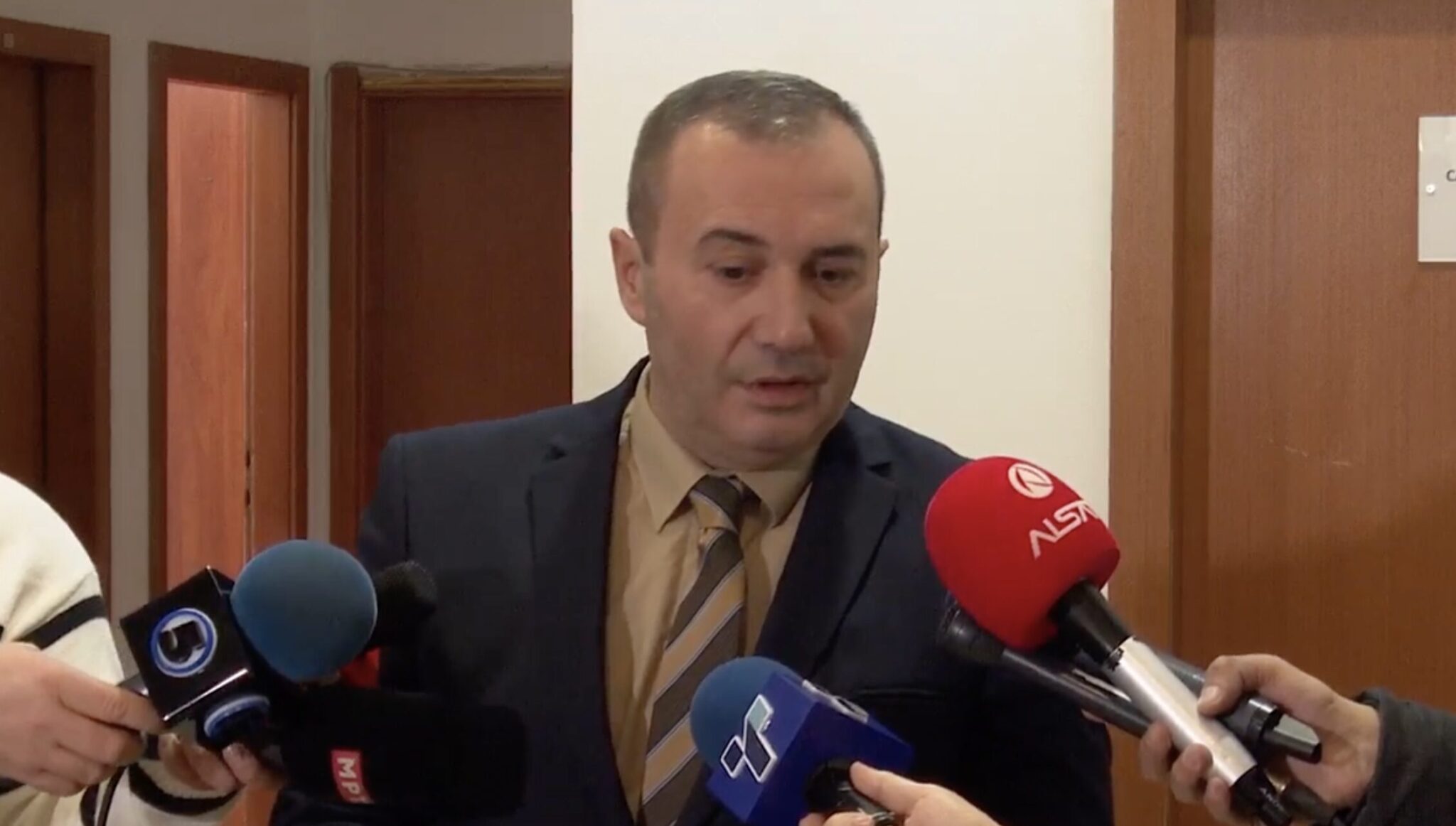 Screenshot-2025-02-06-at-21.57.09