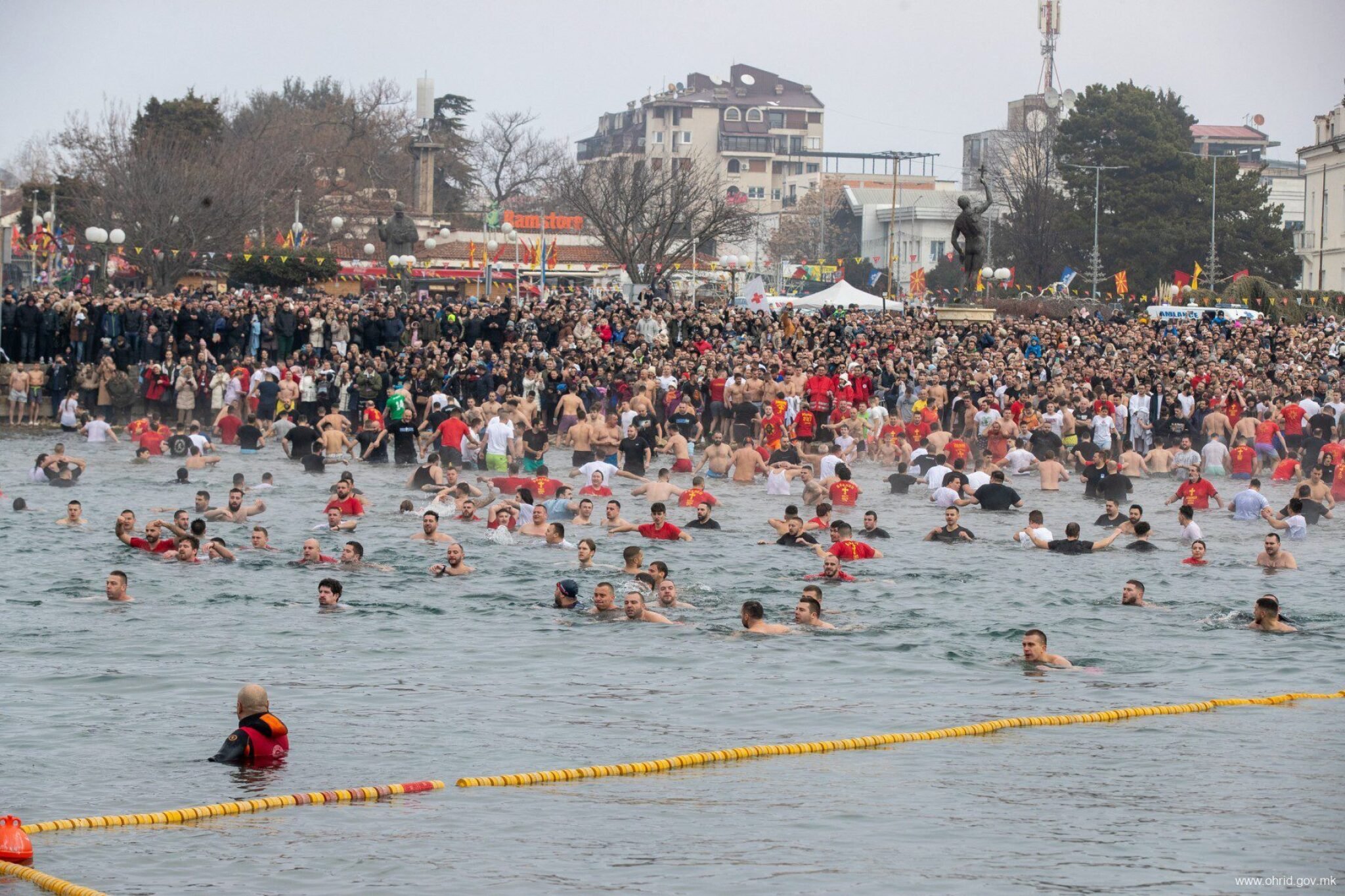 Vodici-202520250119016