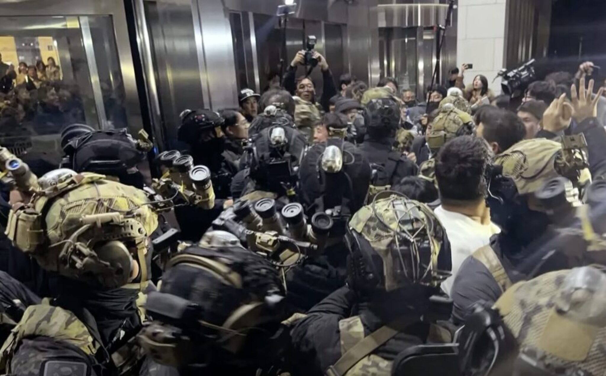 Screenshot-2024-12-03-at-21.48.00