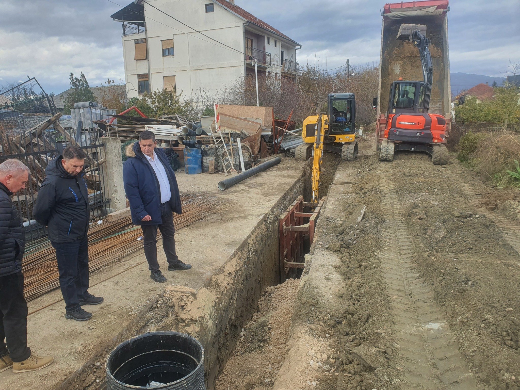 uvid-fekalna-kadino-4