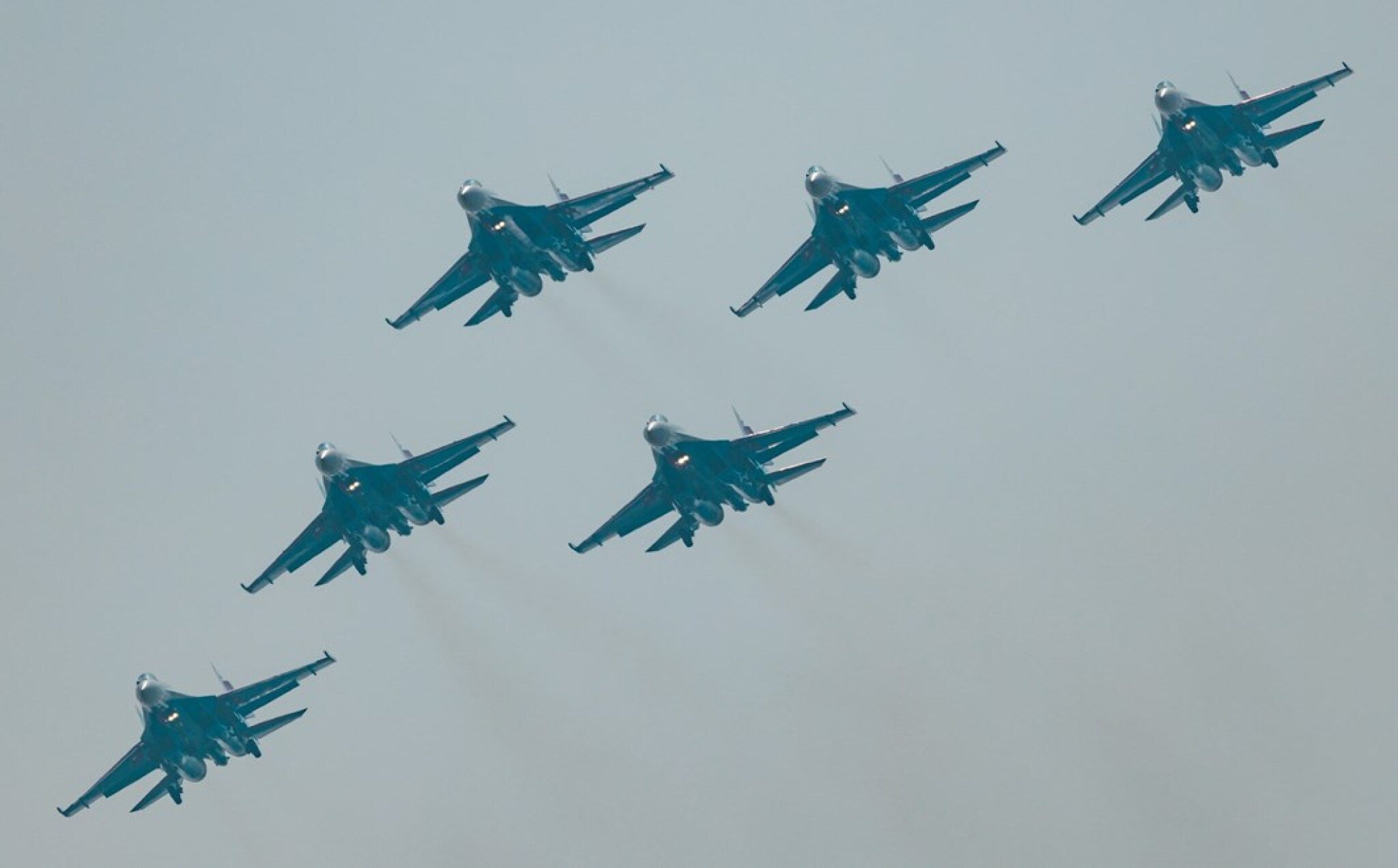 kineski-voeni-avioni-10