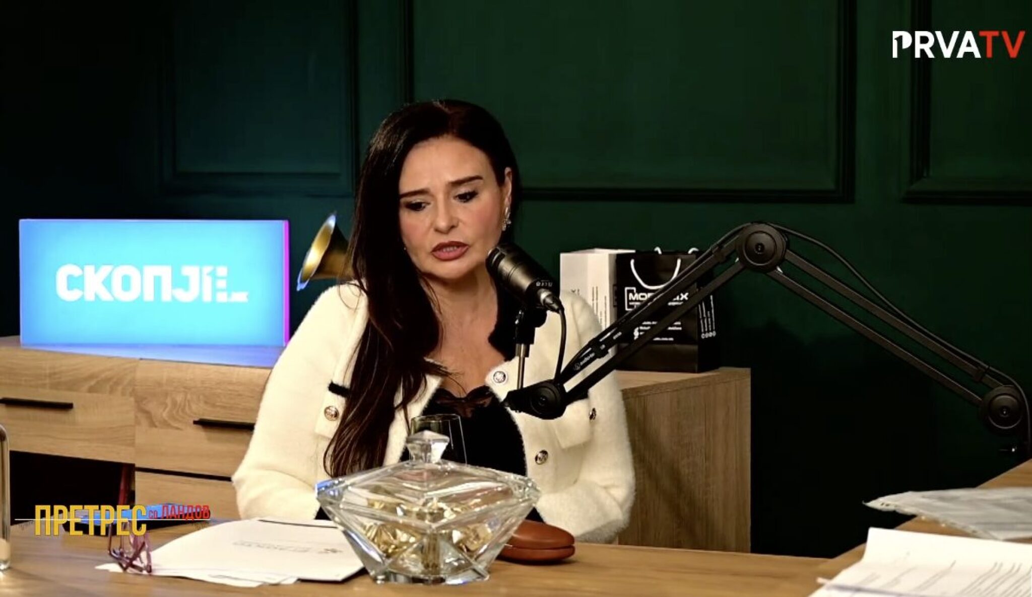 kosana-mazneva-nikolic