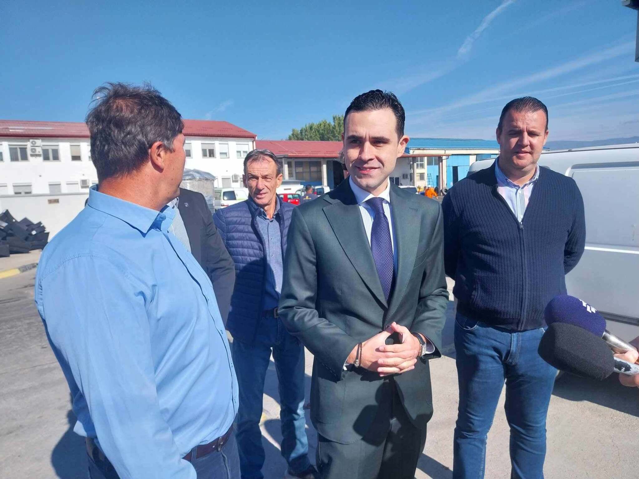 1731cb52-0a16-403b-9e85-5d48e632c6c4