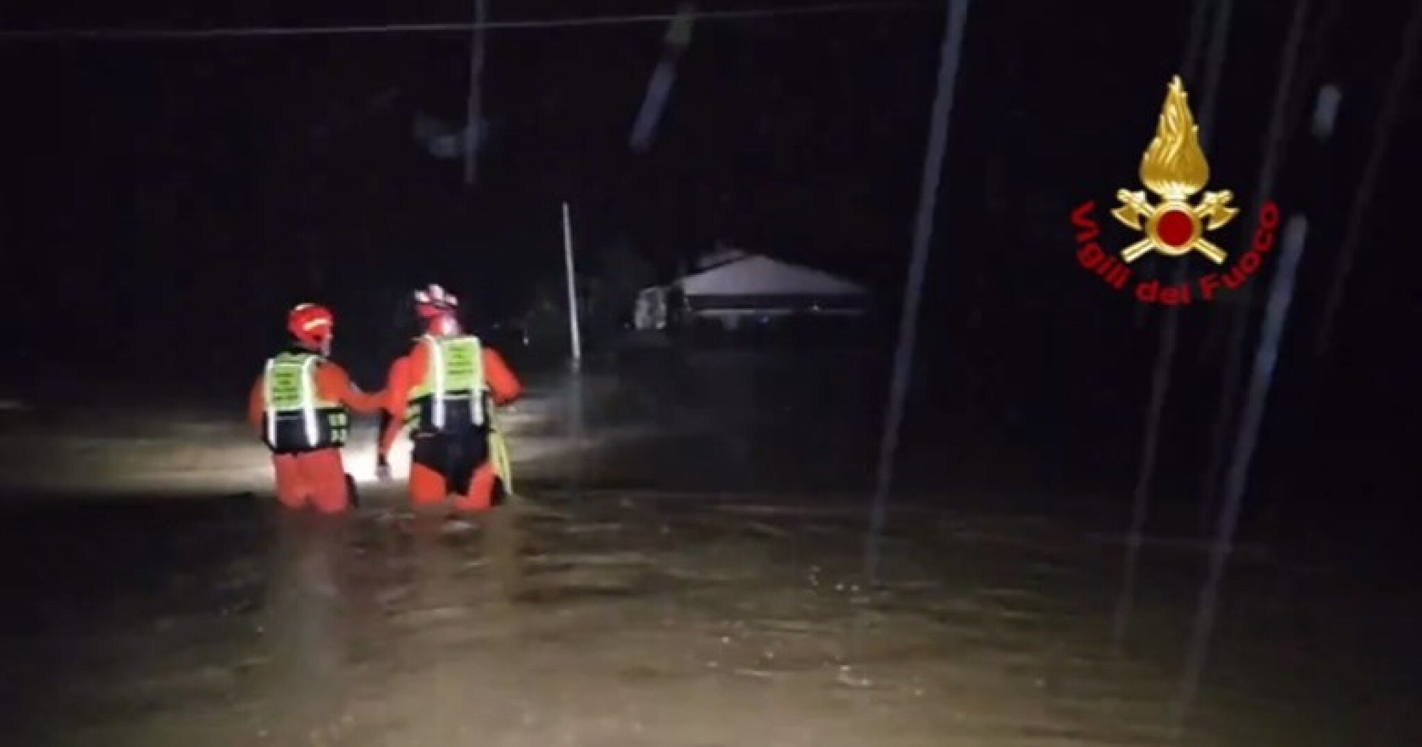 f83503ff-2b30-422a-8b9d-e265c84c2039