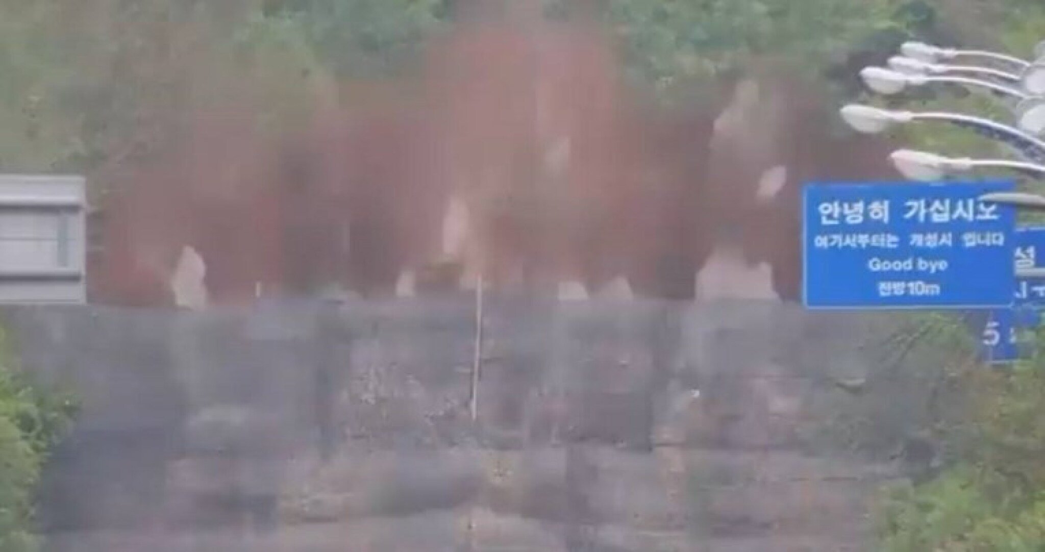 6d7902fc-77e0-4017-bdbd-20a466920785