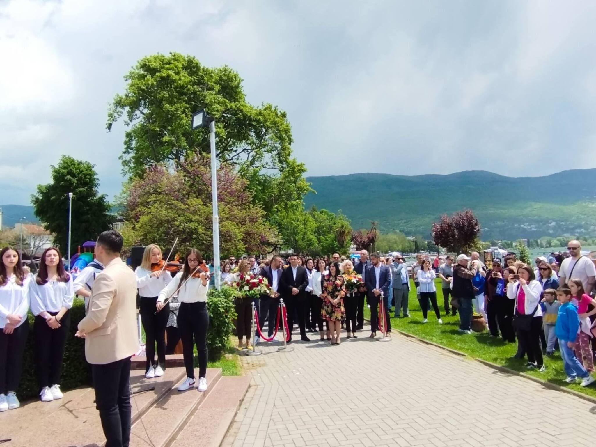 IMG-6d603ce133a1338dca9b09393688adef-V