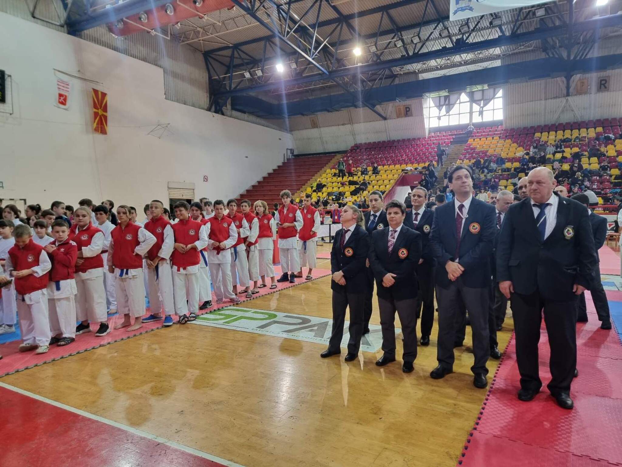 IMG-b5dcd2ea471d7d0ca2962945ade66854-V