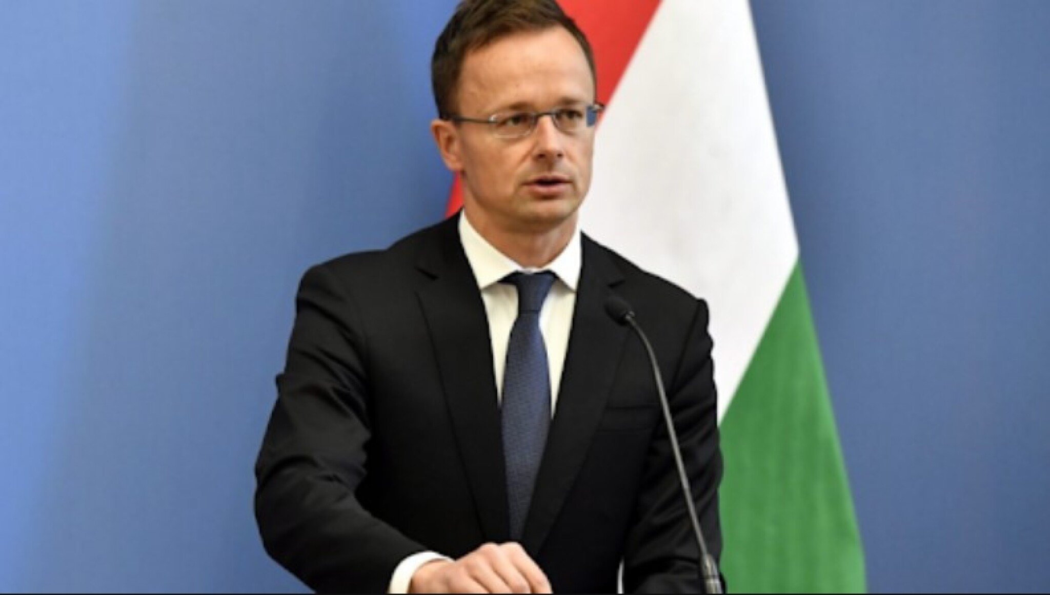 793404-sijarto-eu-da-se-fokusira-na-zapirane-na-migracijata-i-rabotni-mesta-za-evropskite-gragani