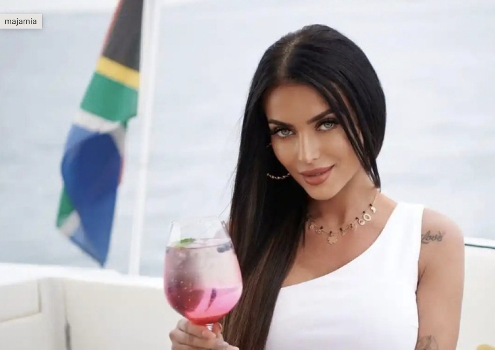 Screenshot-2022-12-05-at-11.26.53-1