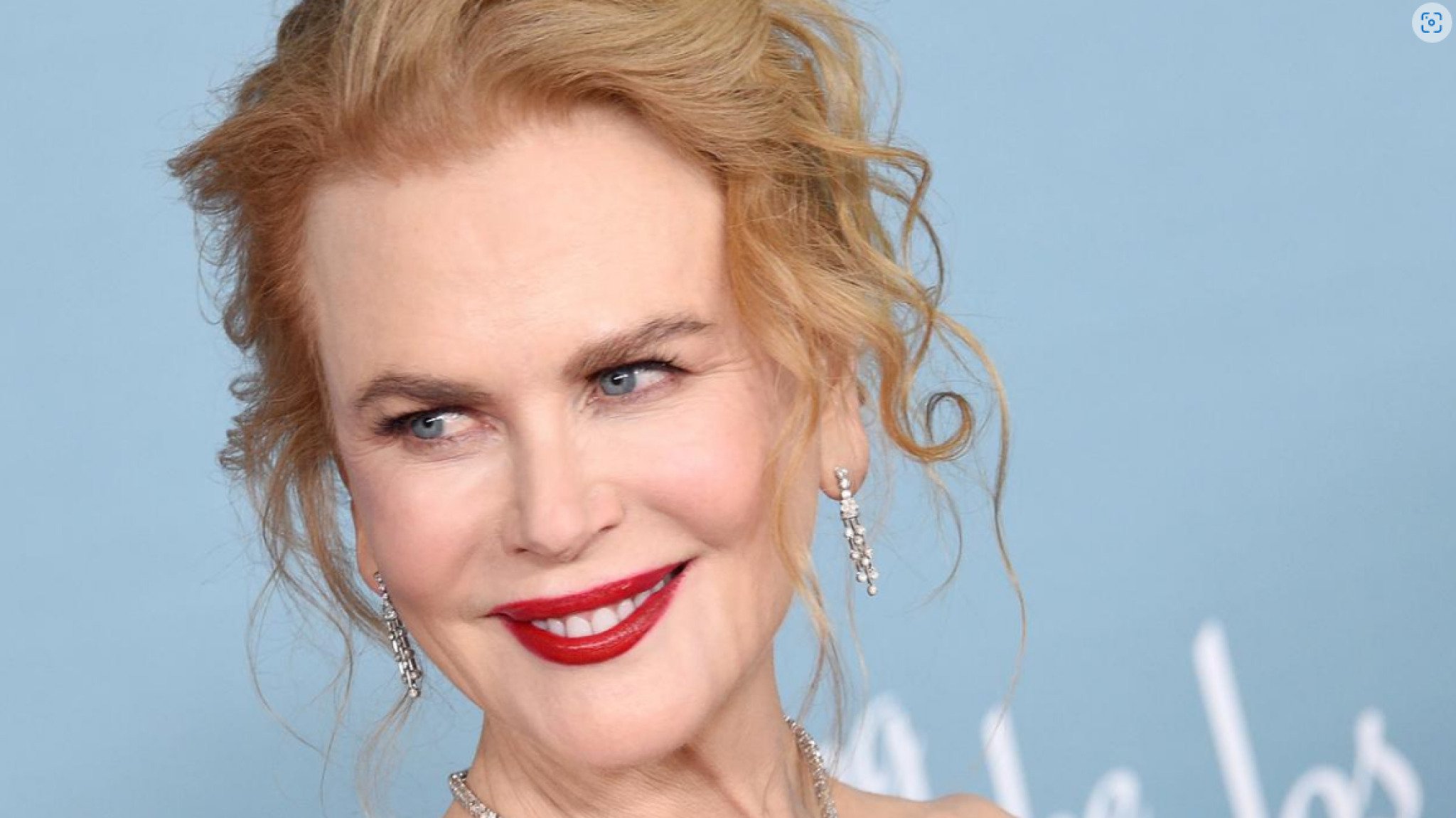 FireShot-Capture-1193-nicole-1240-700-www.belfasttelegraph.co_.uk_