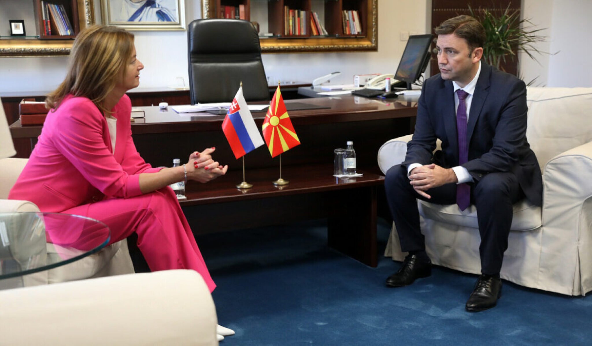 Sredba-na-MNR-na-Bujar-Osmani-i-Tana-Fajon-5-1170x685-1