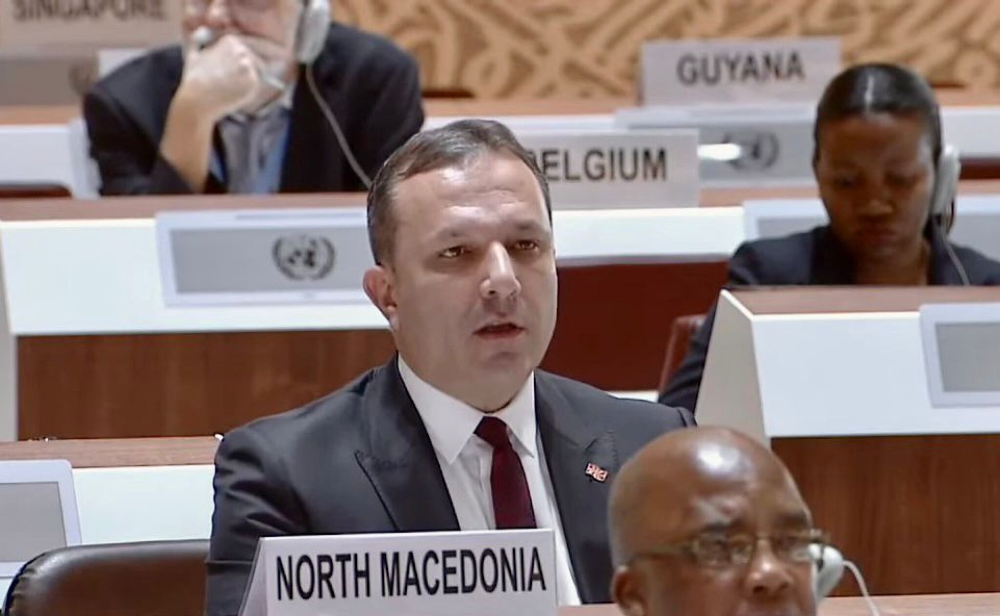 a50e5fa0-b3e6-4eef-ba41-d73b39a8aa95