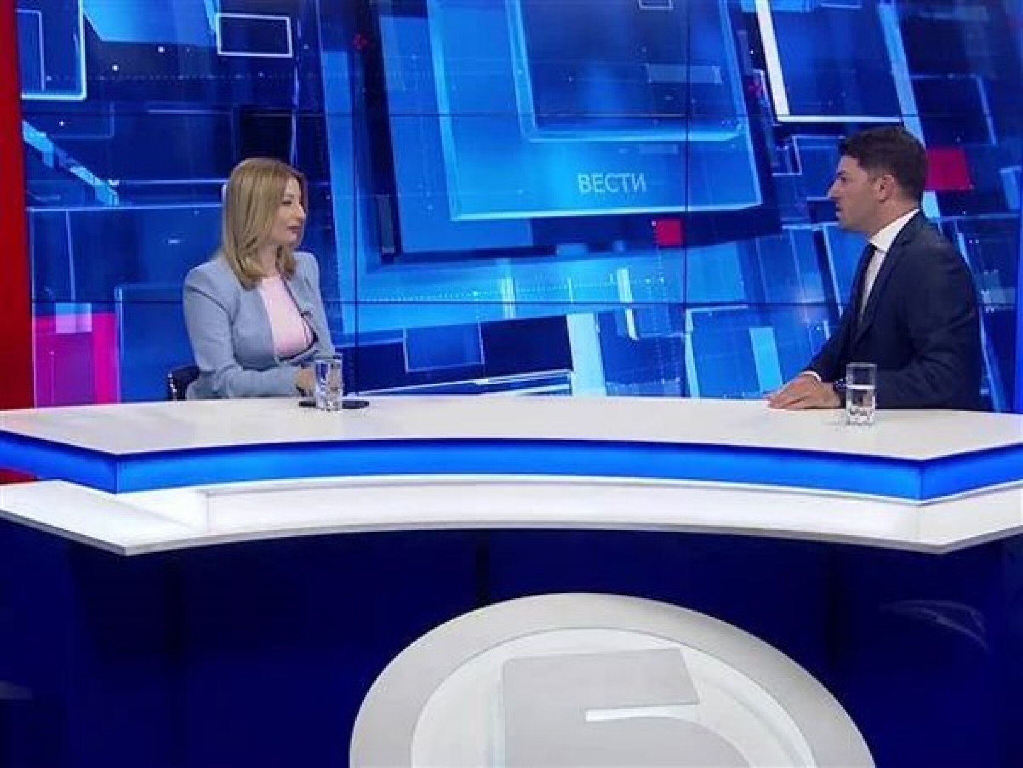 8B96BD1EC1DB4FC99713F582A902B11B