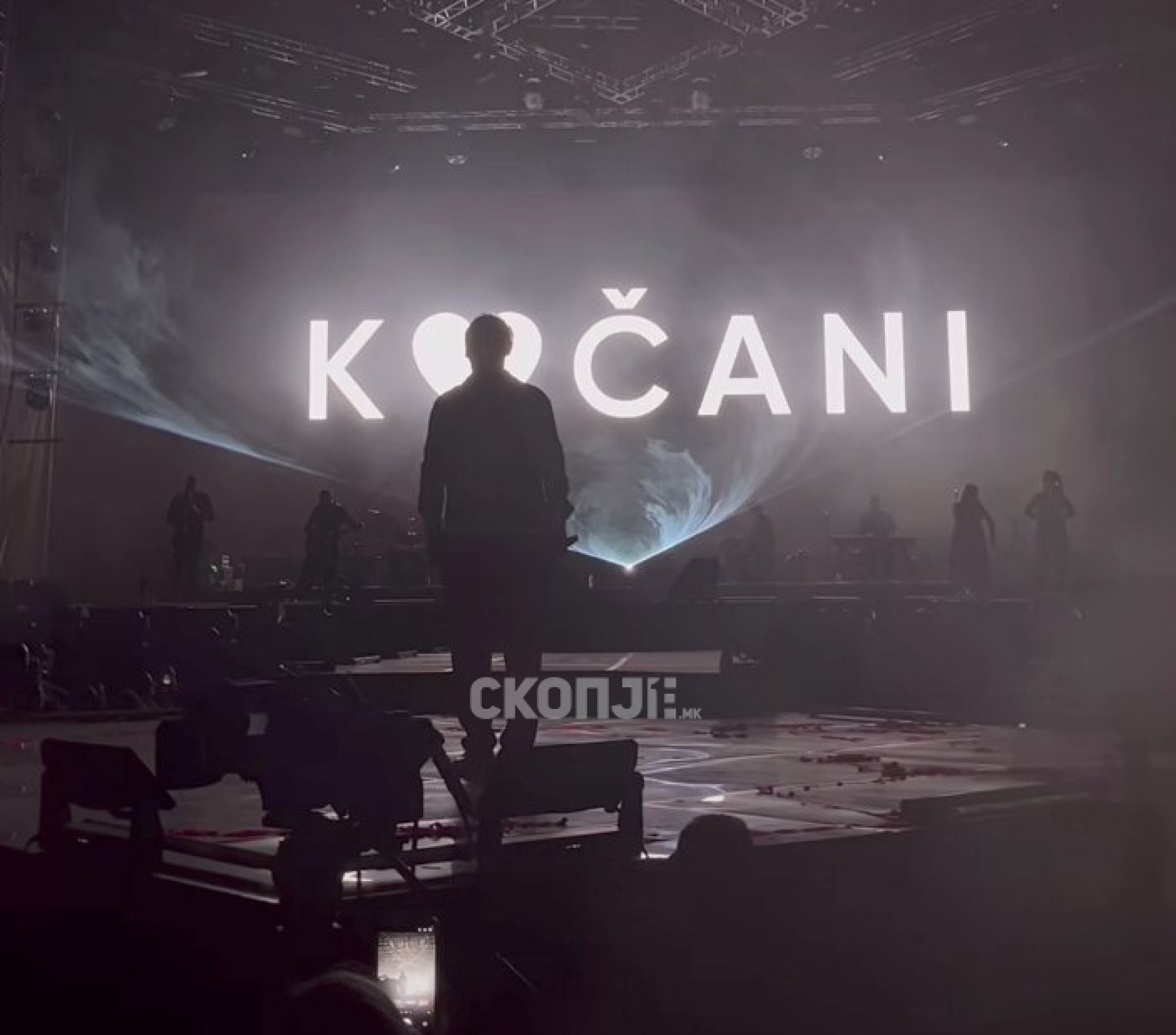 media-library4fjontq8jb7le4hVX2P