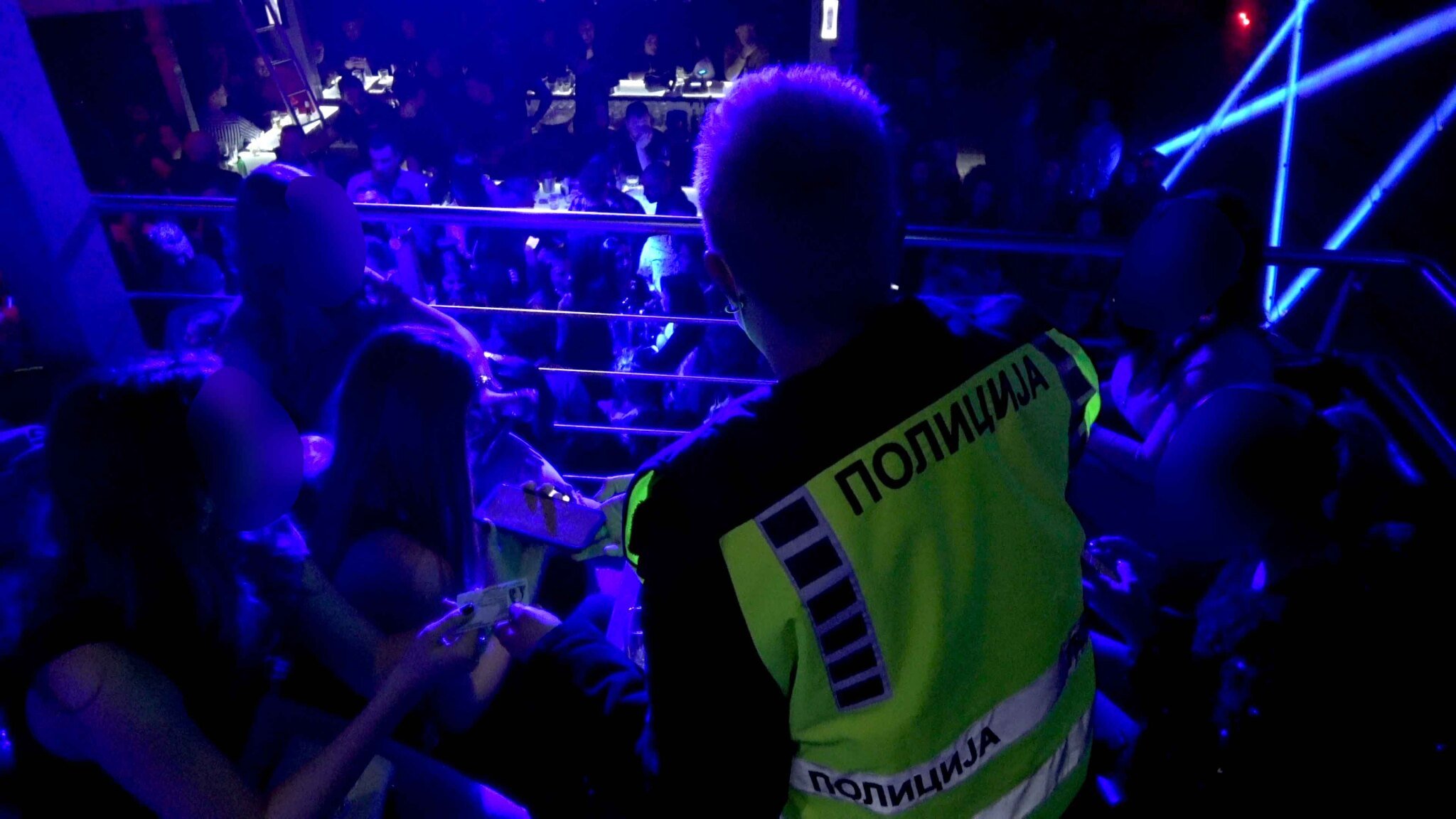 C0007.MP4.22_53_53_22.Still001