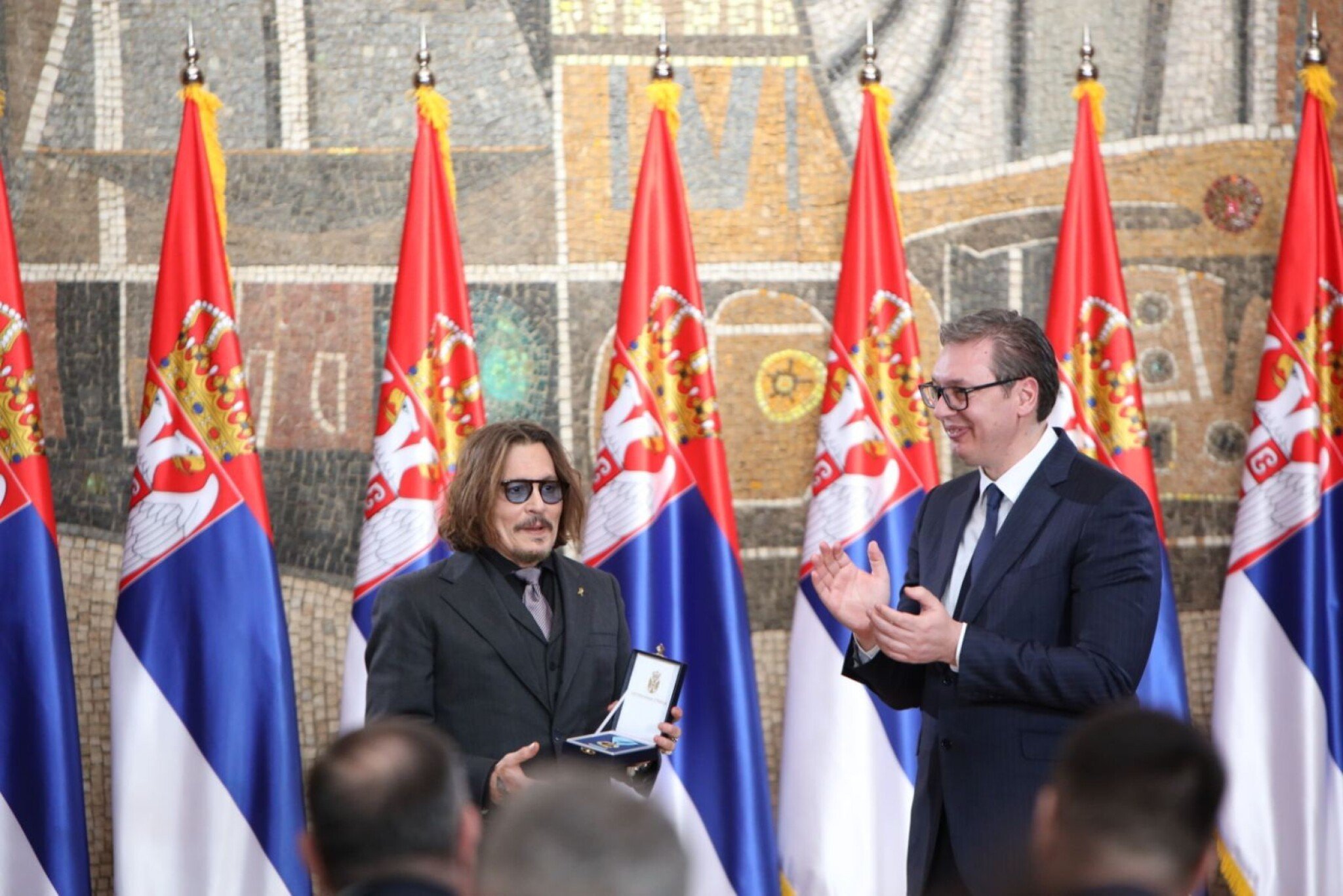 vucik-dzoni-dep-odlikuvanje-jutjub