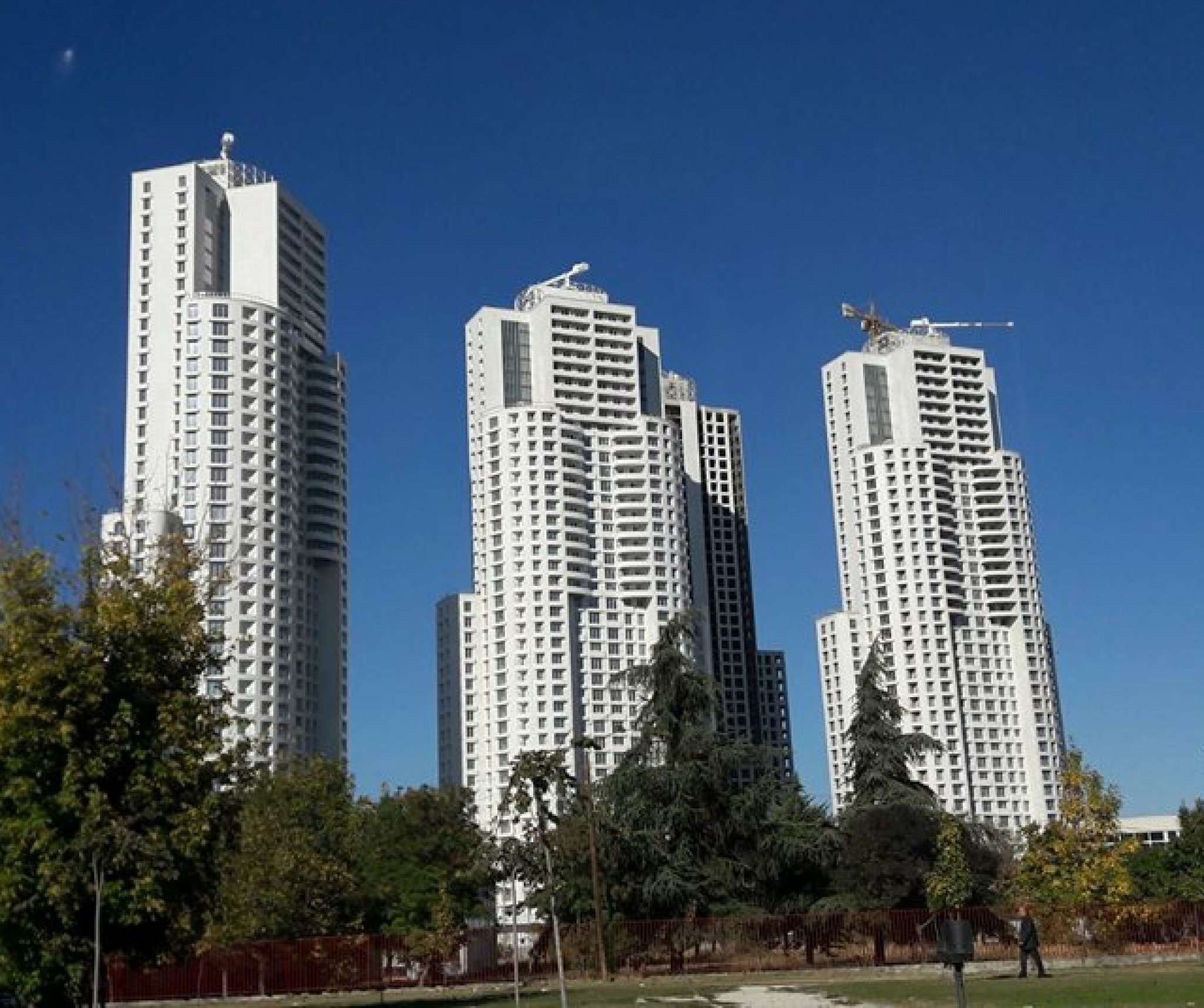 22405882_2097222927174720_7068645819137385938_n