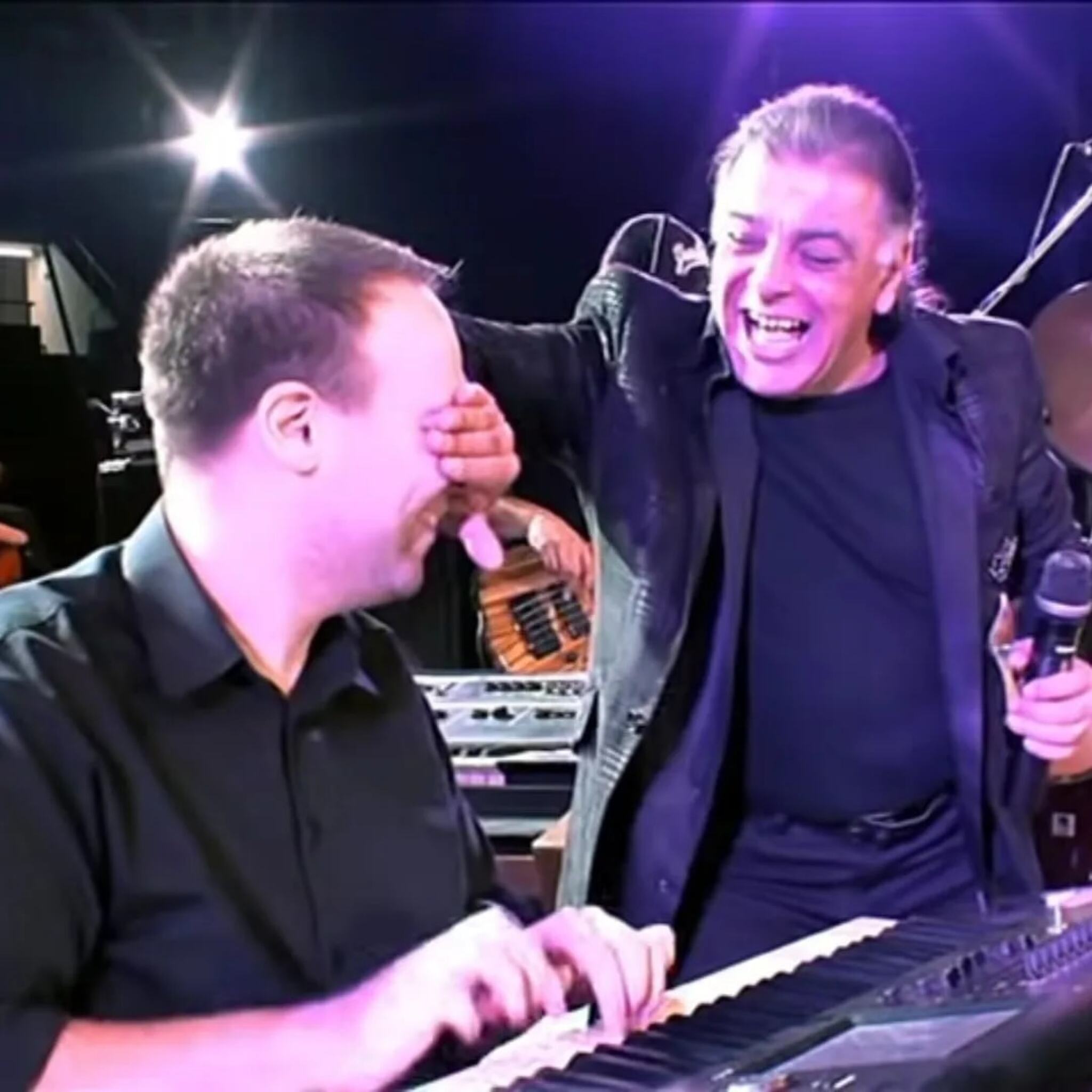 272245759_10226024328665273_8657326169511966212_n