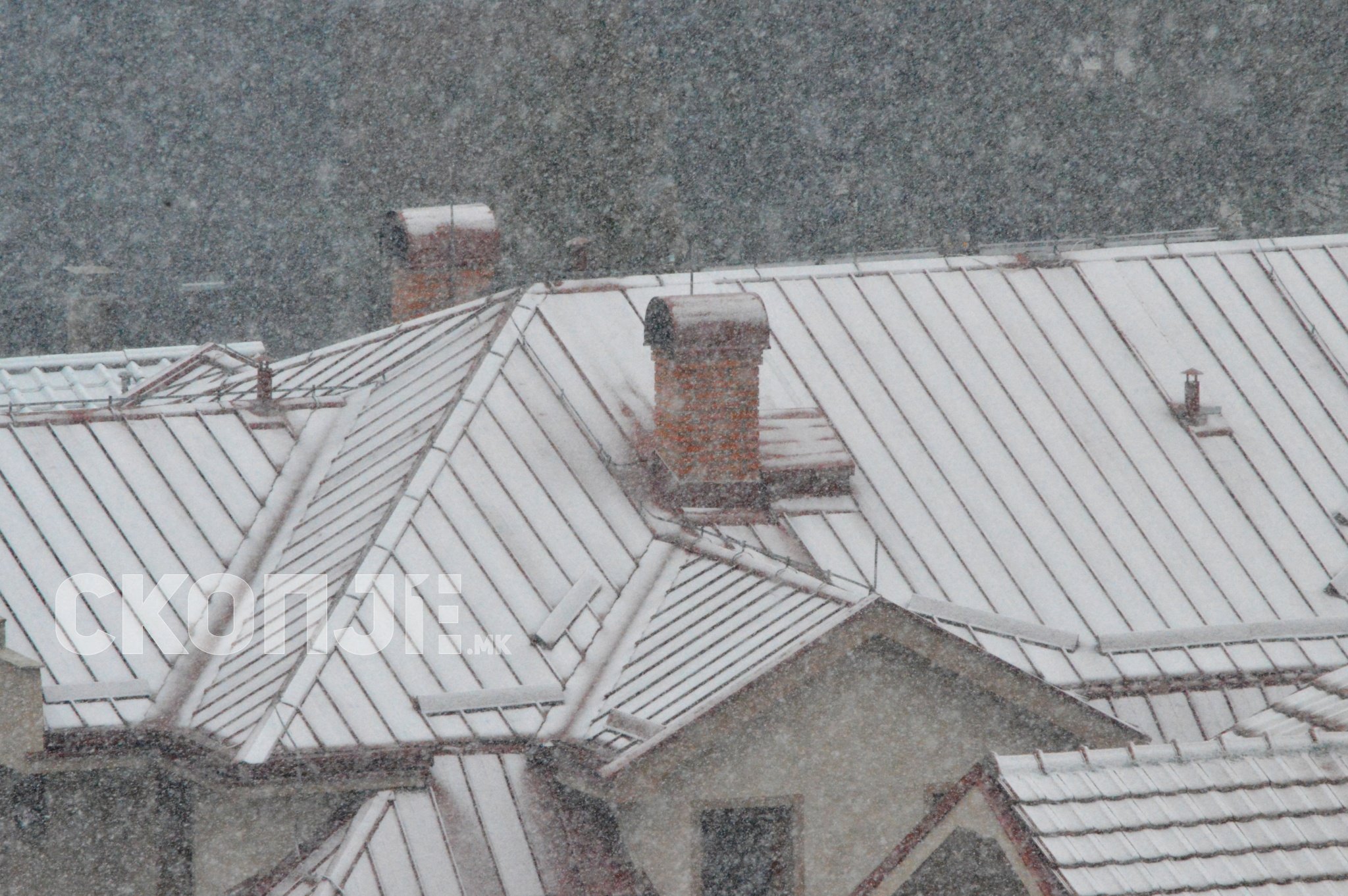 sneg-krov-kukja-skopje