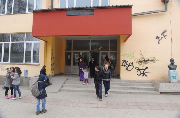 08032018105517_web_ou_rajko_zinzifov_-_janevska-ilieva_01-168316-702x459-1