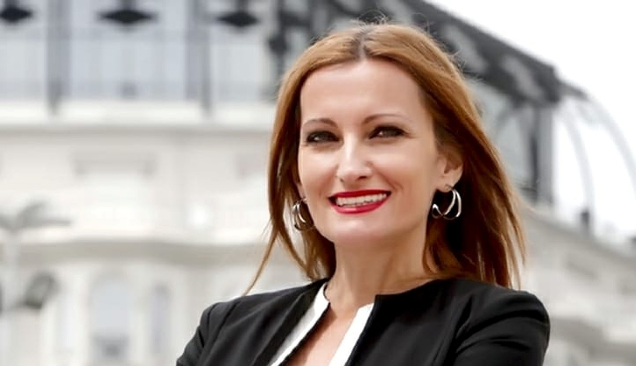 31963959_10216453630077922_2332563804648374272_n