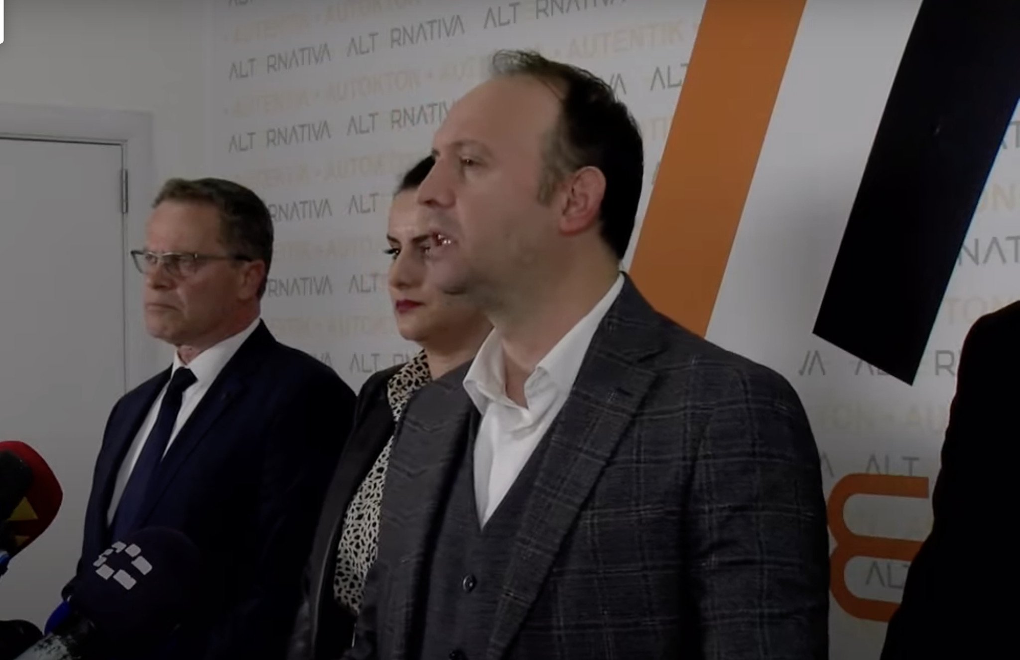 Screenshot-2021-11-10-at-16.42.23