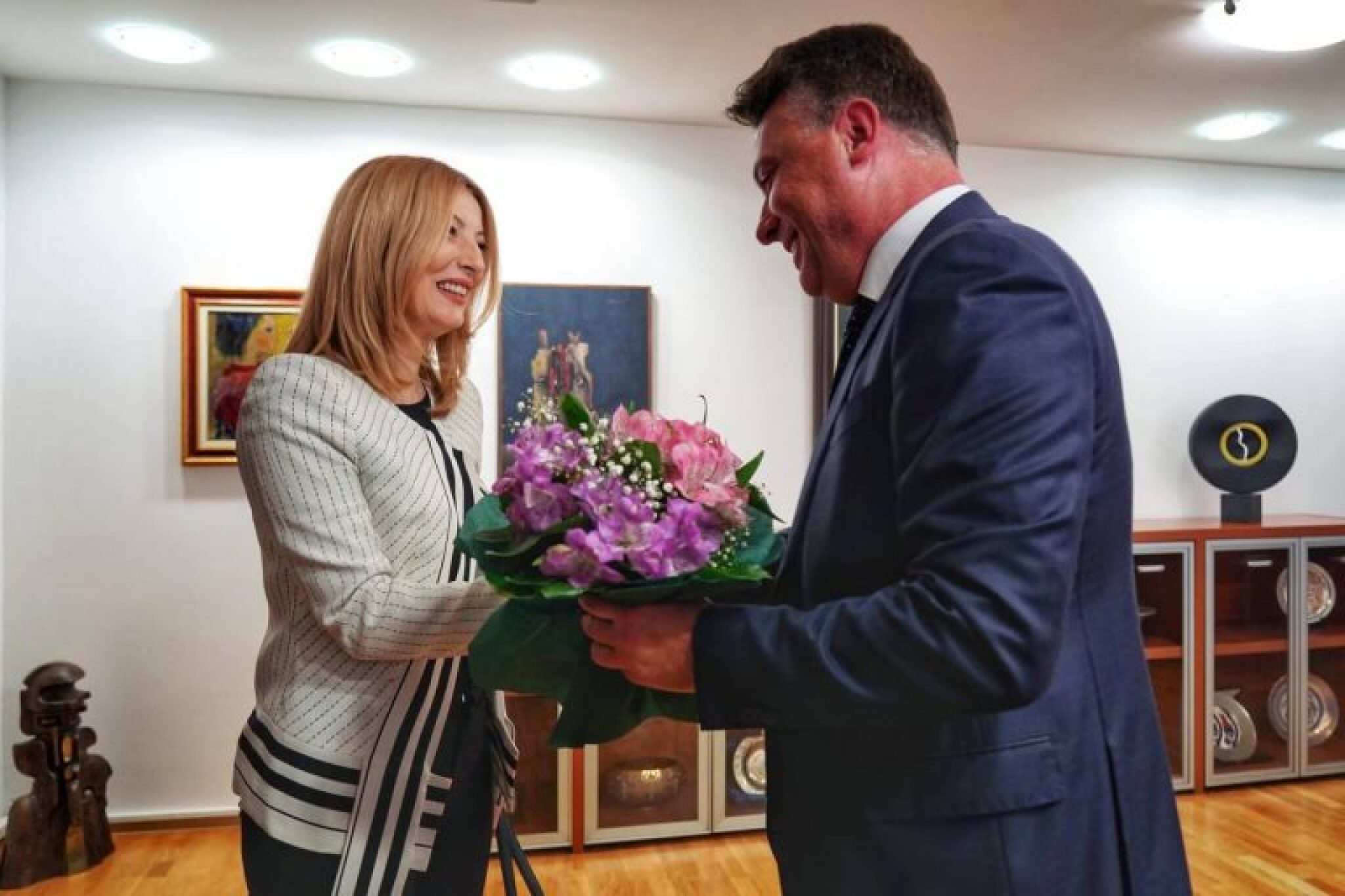 IMG_20211108_130116_169-768x512-1