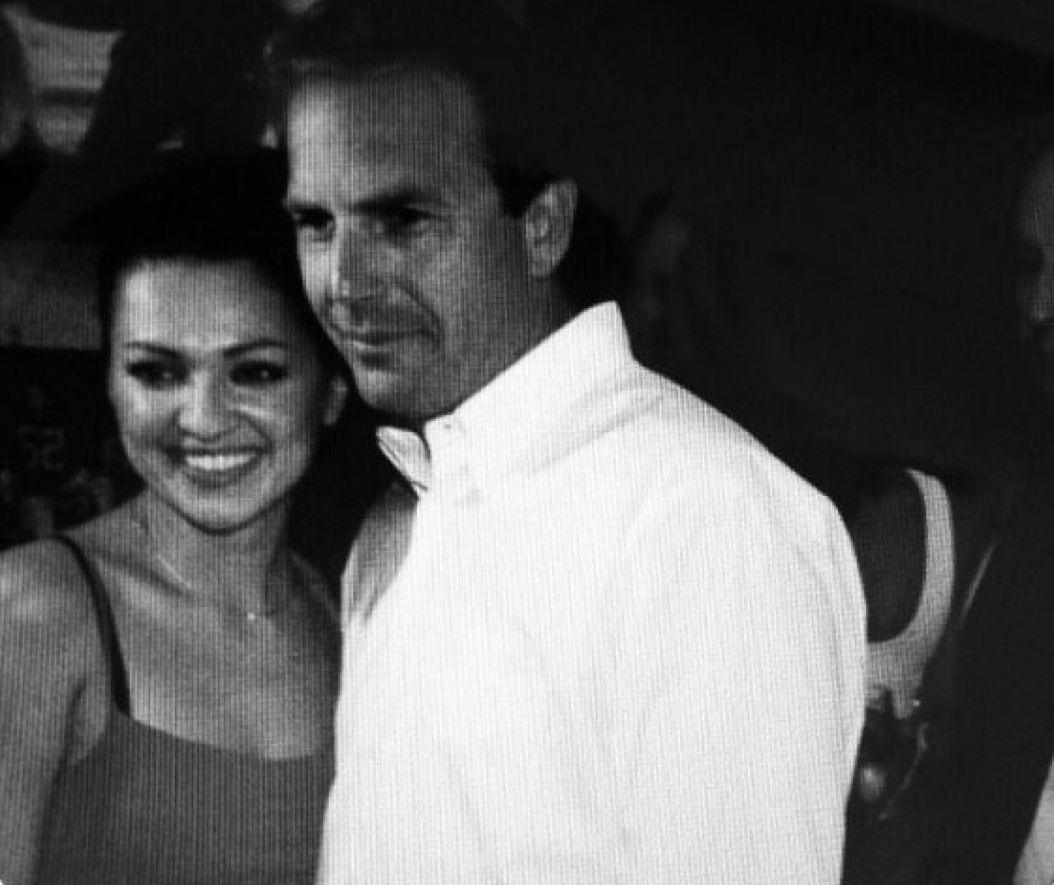 Web-capture_7-11-2021_104956_twitter.com_