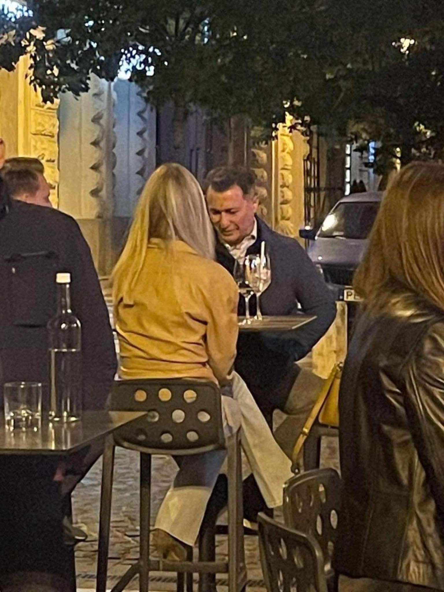 51F7377D-39A0-4F5F-9BAA-1327B1731980