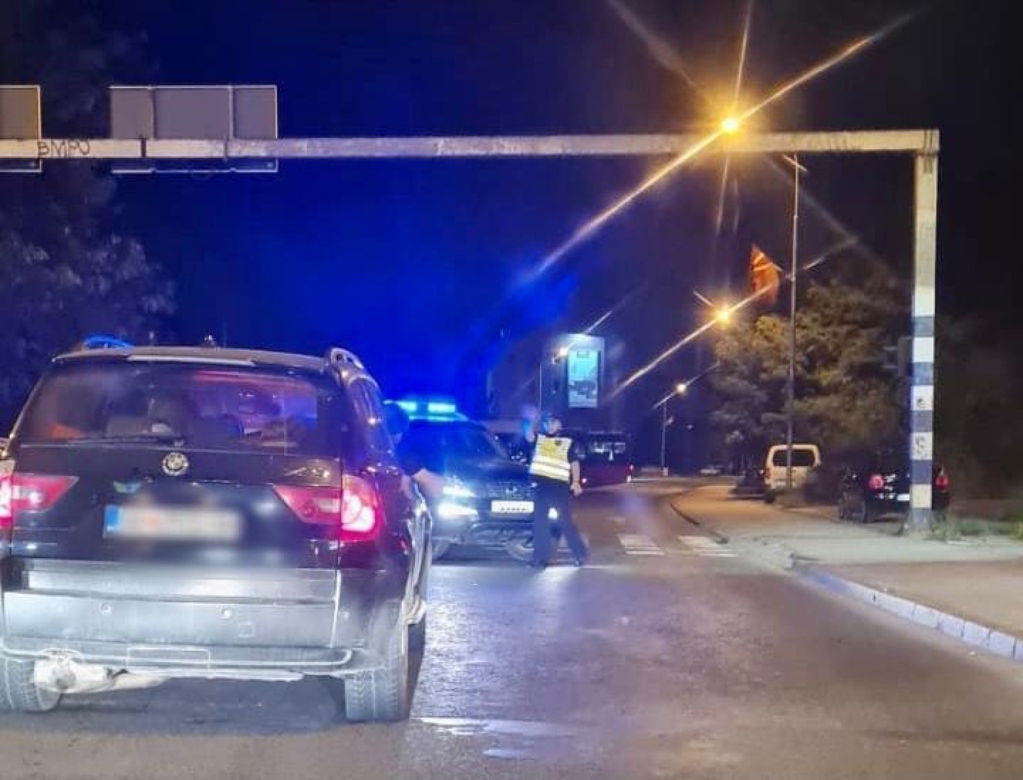 258B0D41-DCB5-498A-BCF4-F7A79B456C8B