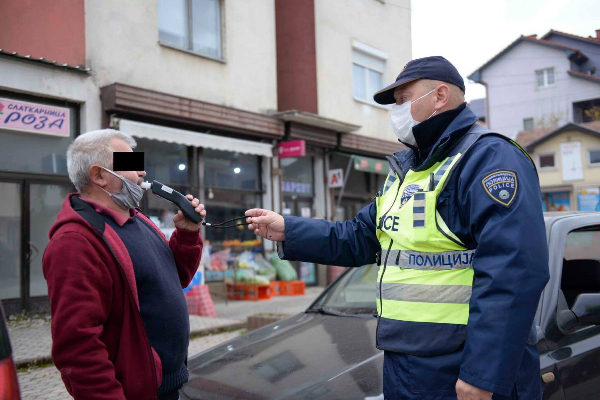 policija-policajci-alhohol