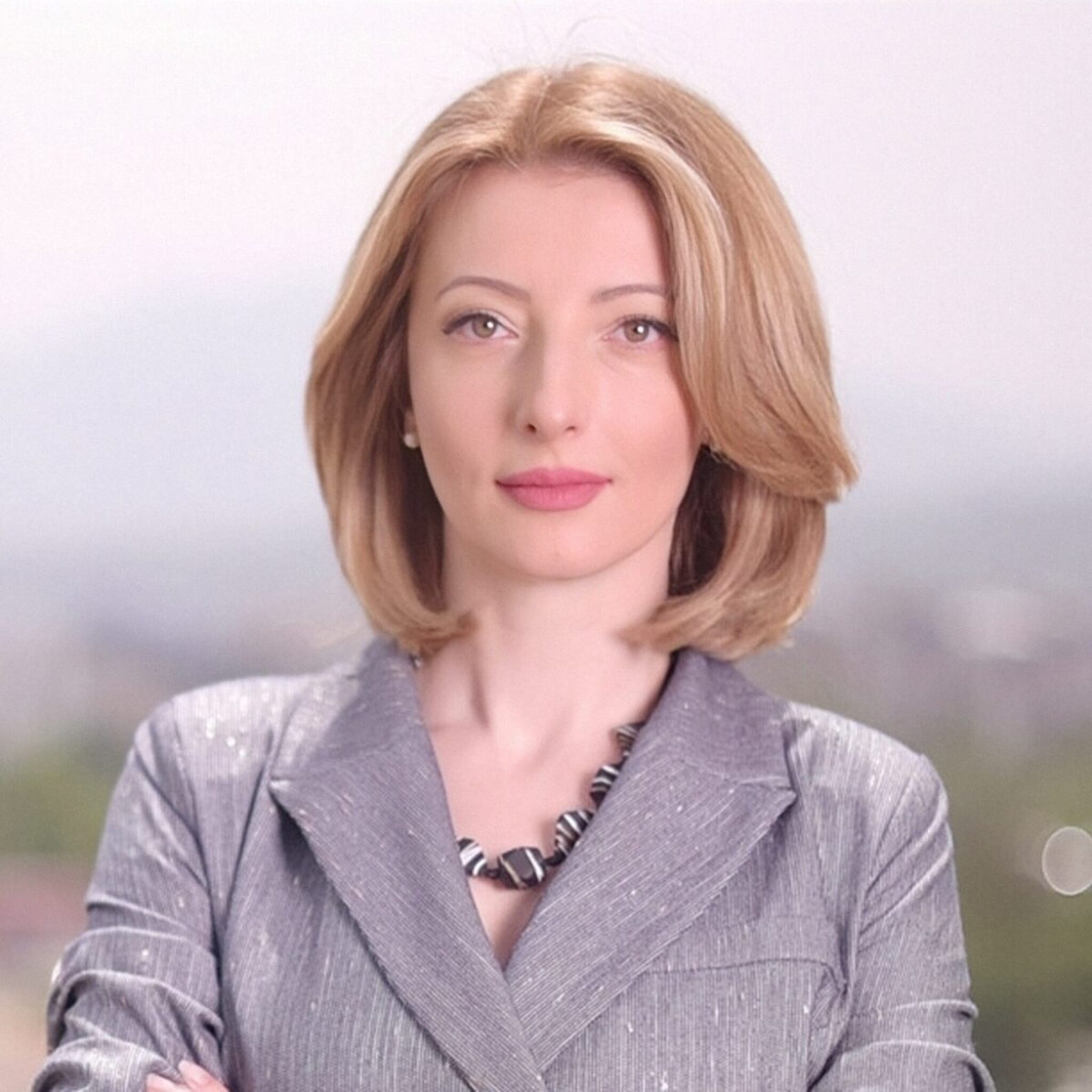 danela.arsovska-1200x1200