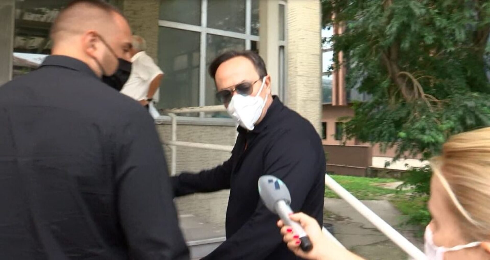 mijalkov-pred-sud-960x510