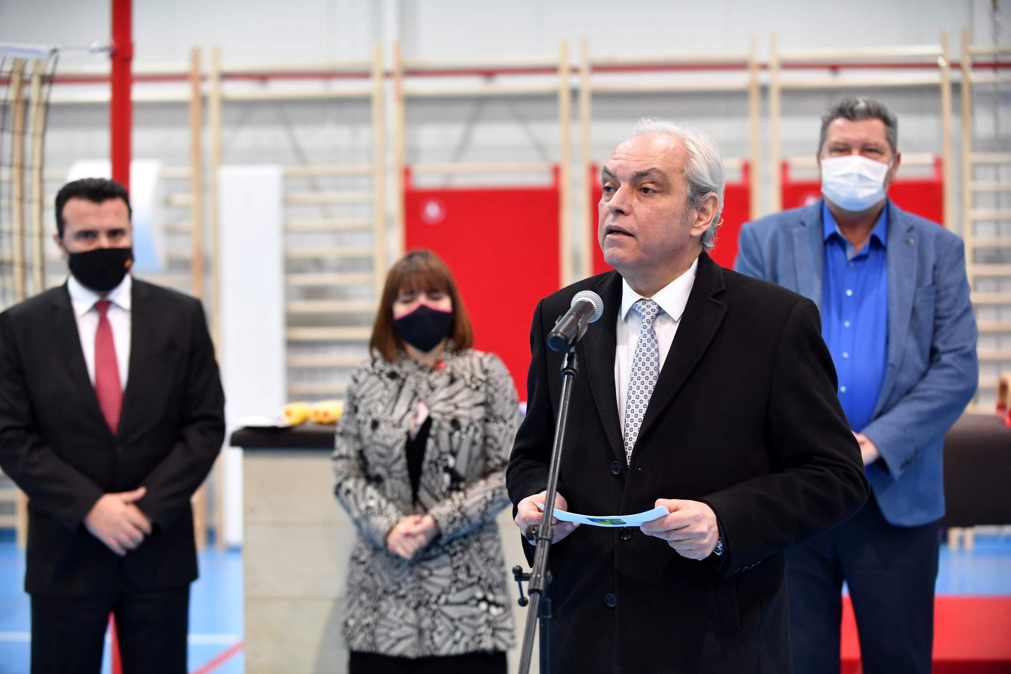 19022021_PVRSM_Zaev_MON_Carovska_Janevski_poseta-na-sportska-sala-vo-Strumica_3