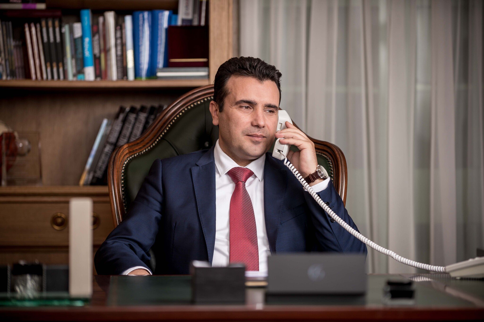 04112020_PVRSM_Zaev_telefonski_razgovor_Merkel