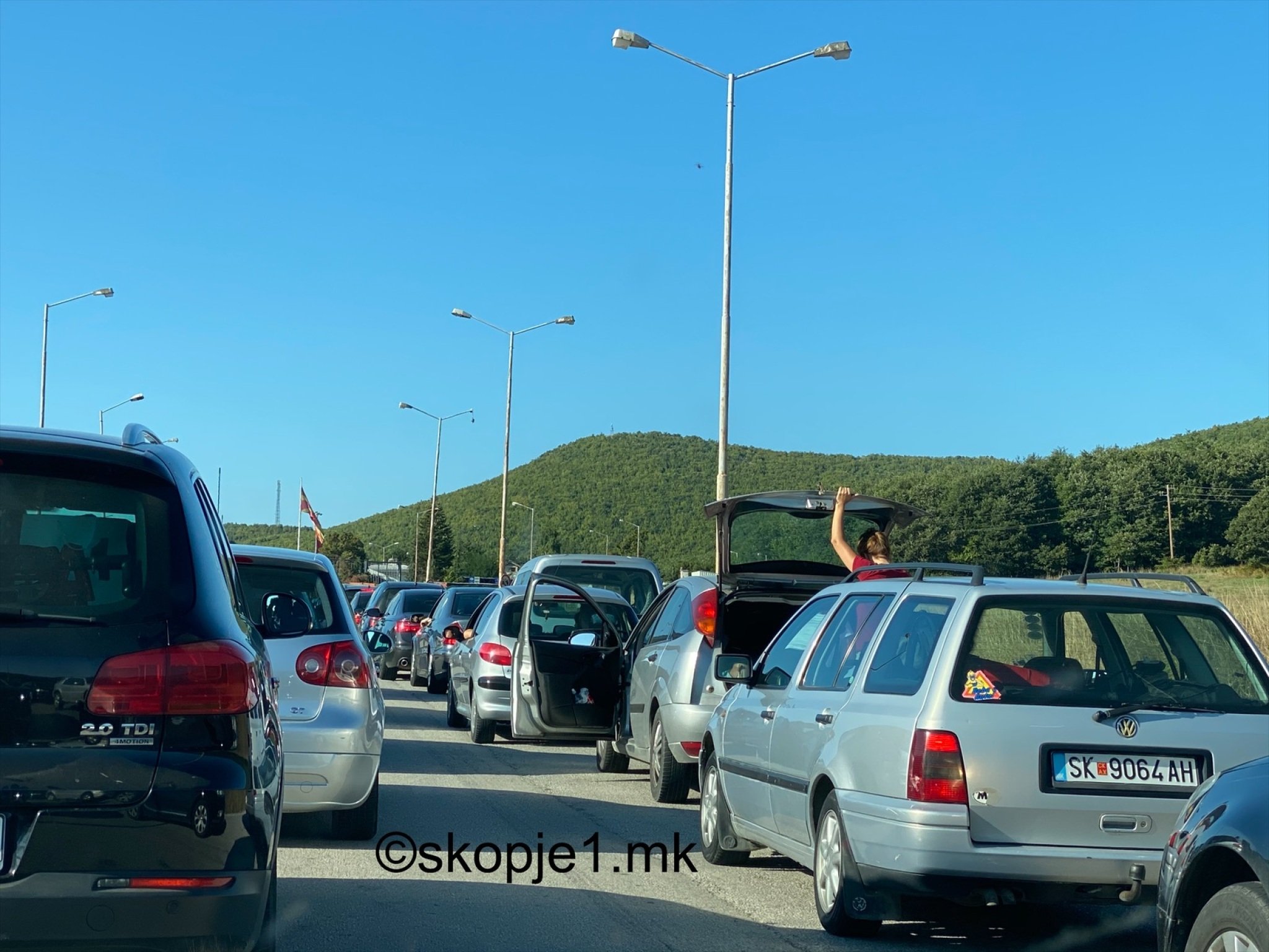 3A2876AB-51DB-4ADF-9569-5D341B82554C