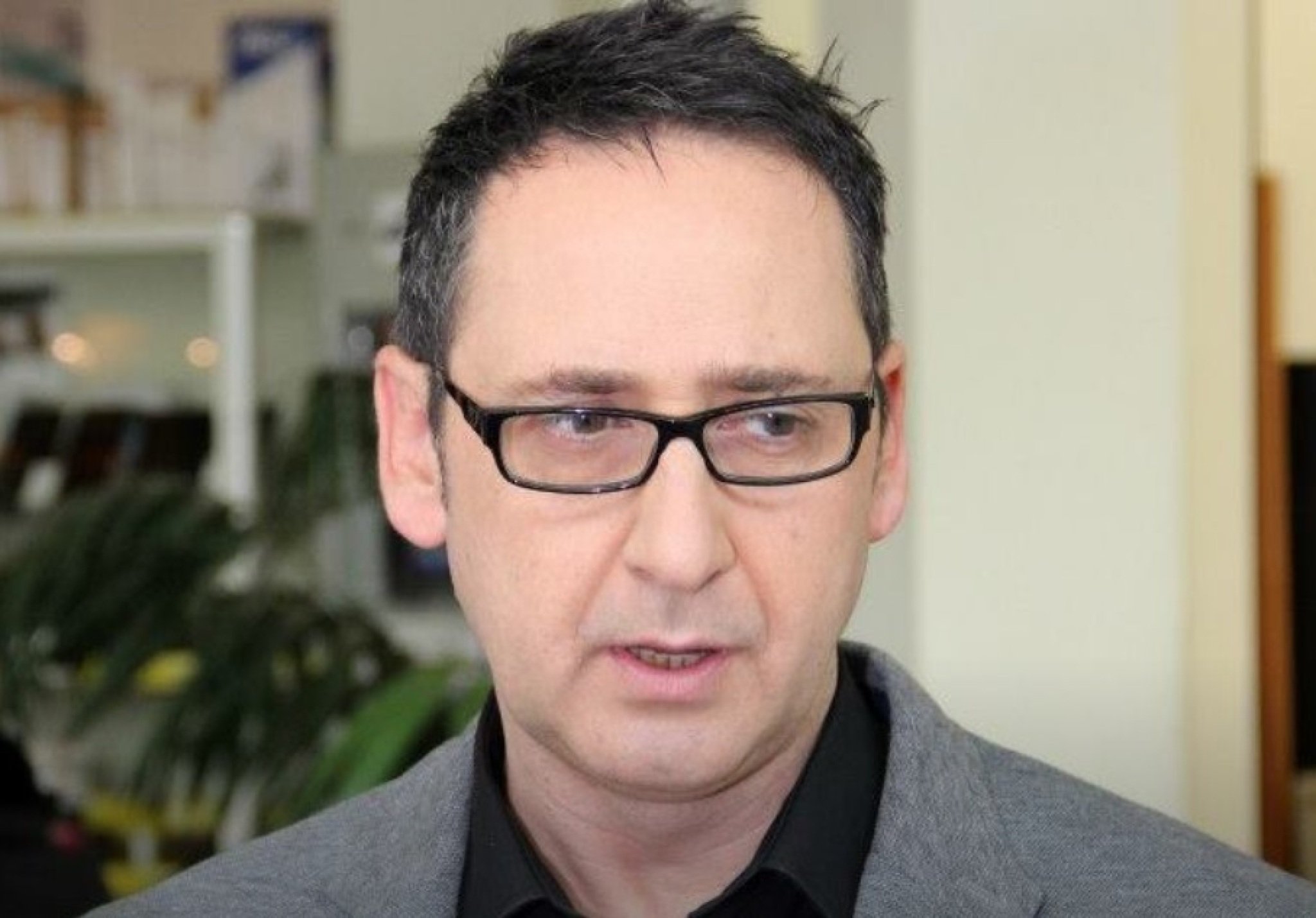 02a33223-86b2-49b0-8ce9-f8b6a656aaa0-1