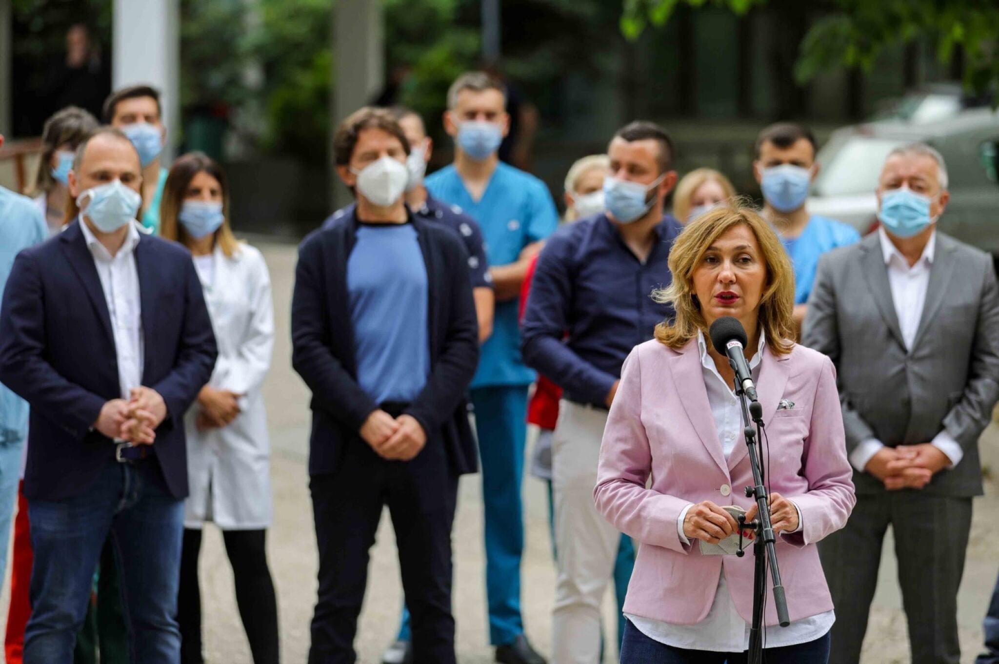 99155102_2395079364132416_498310699911479296_o-1