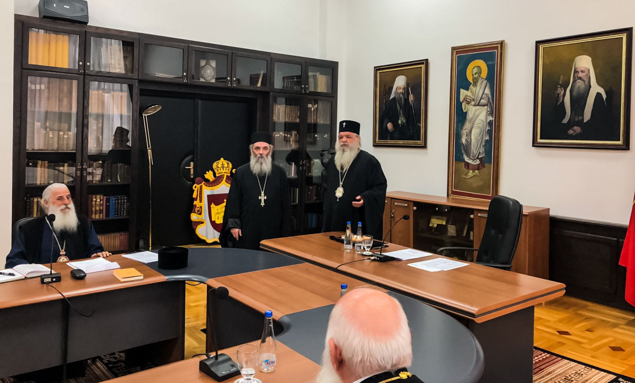 novoizbran-vladika-1