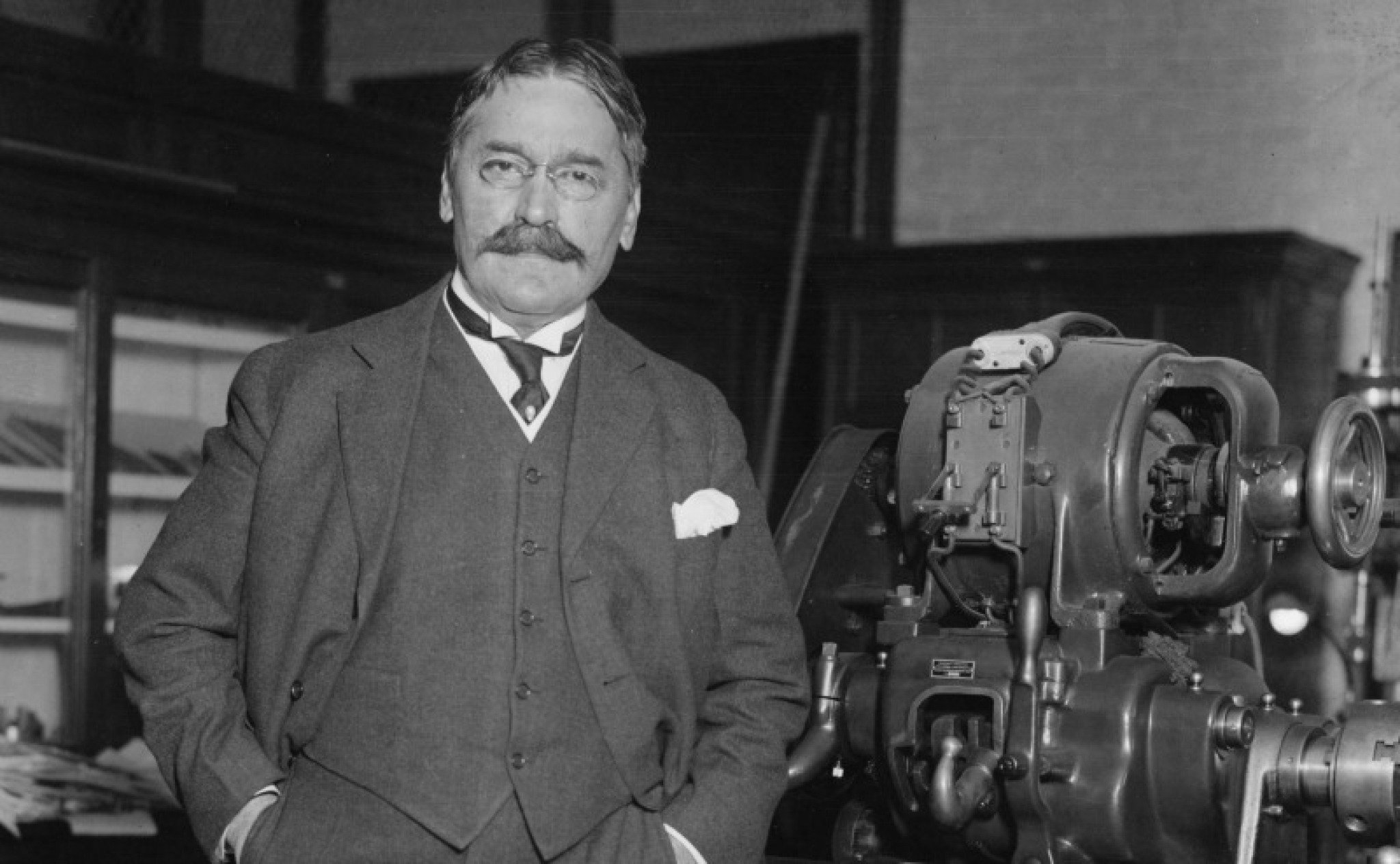 Mihajlo_Pupin_in_1916