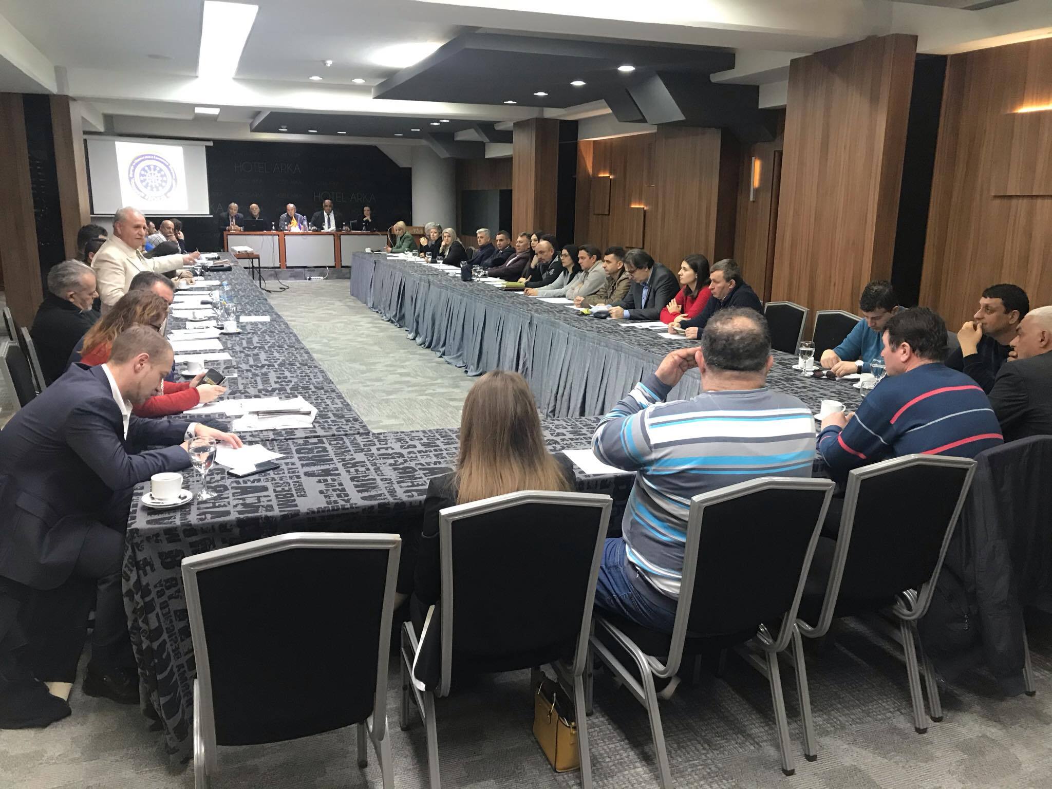 87301899_223370018709756_1498081337259589632_n