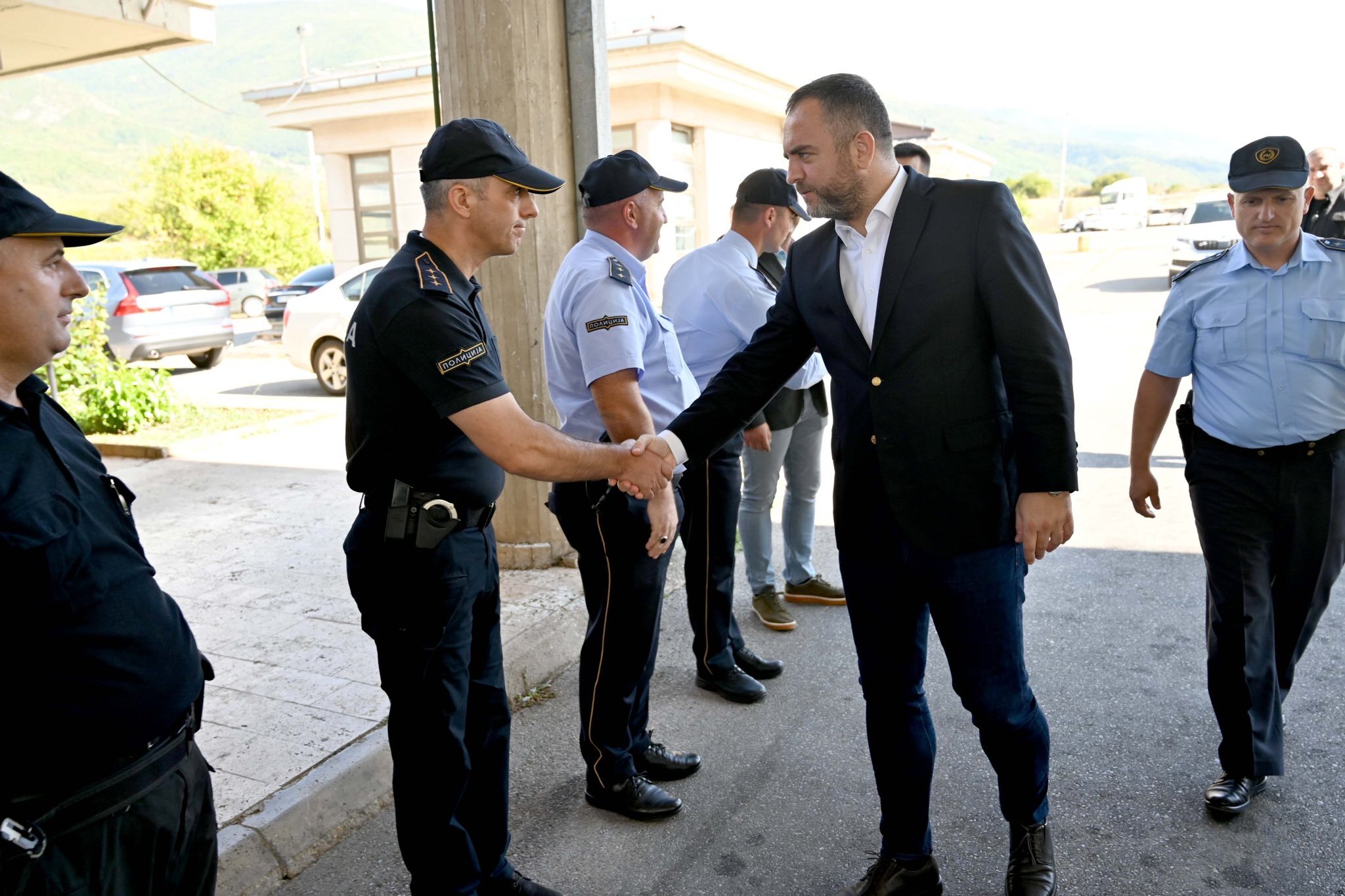 media-librarya94tg3p2hk6kcFaBow0