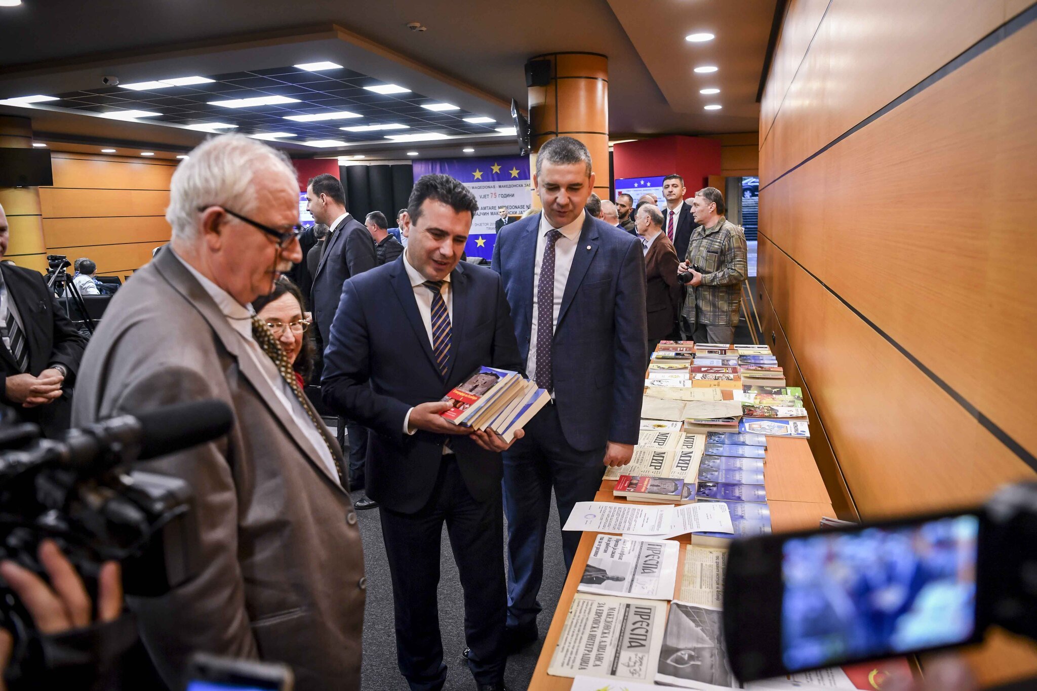 21122019_PVRSM_Zaev_75_godini_obrazovanie_na_makedonski_jazik_Albanija2