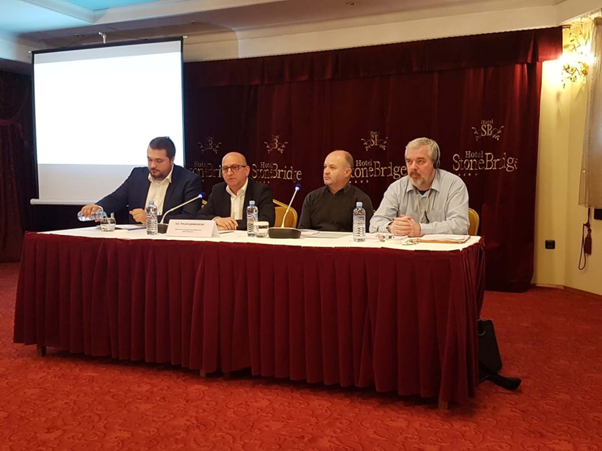 79082761_2578163235592679_7230675724552634368_n