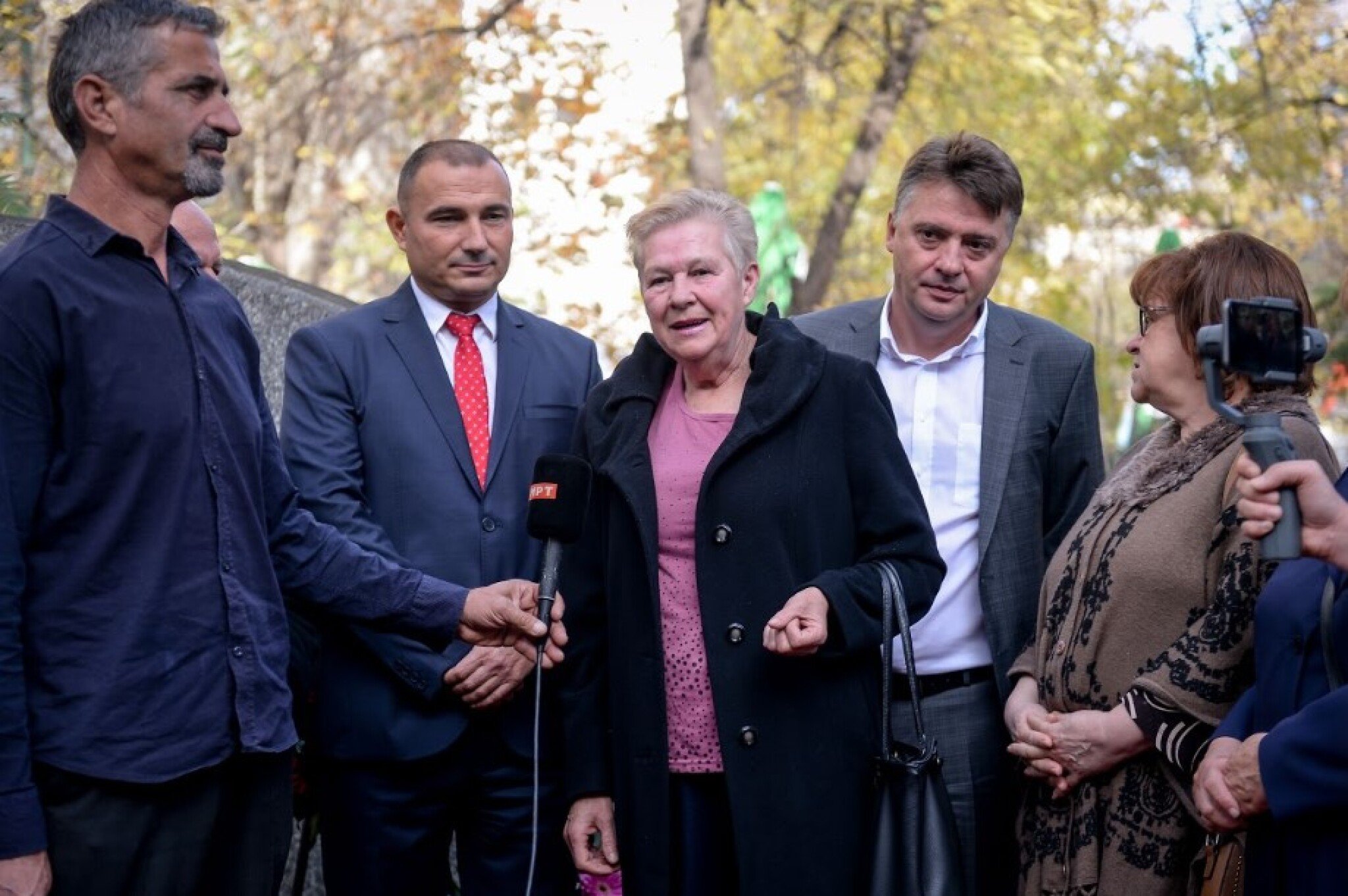 15112019_VRSM_polozuvanje_cveke_2